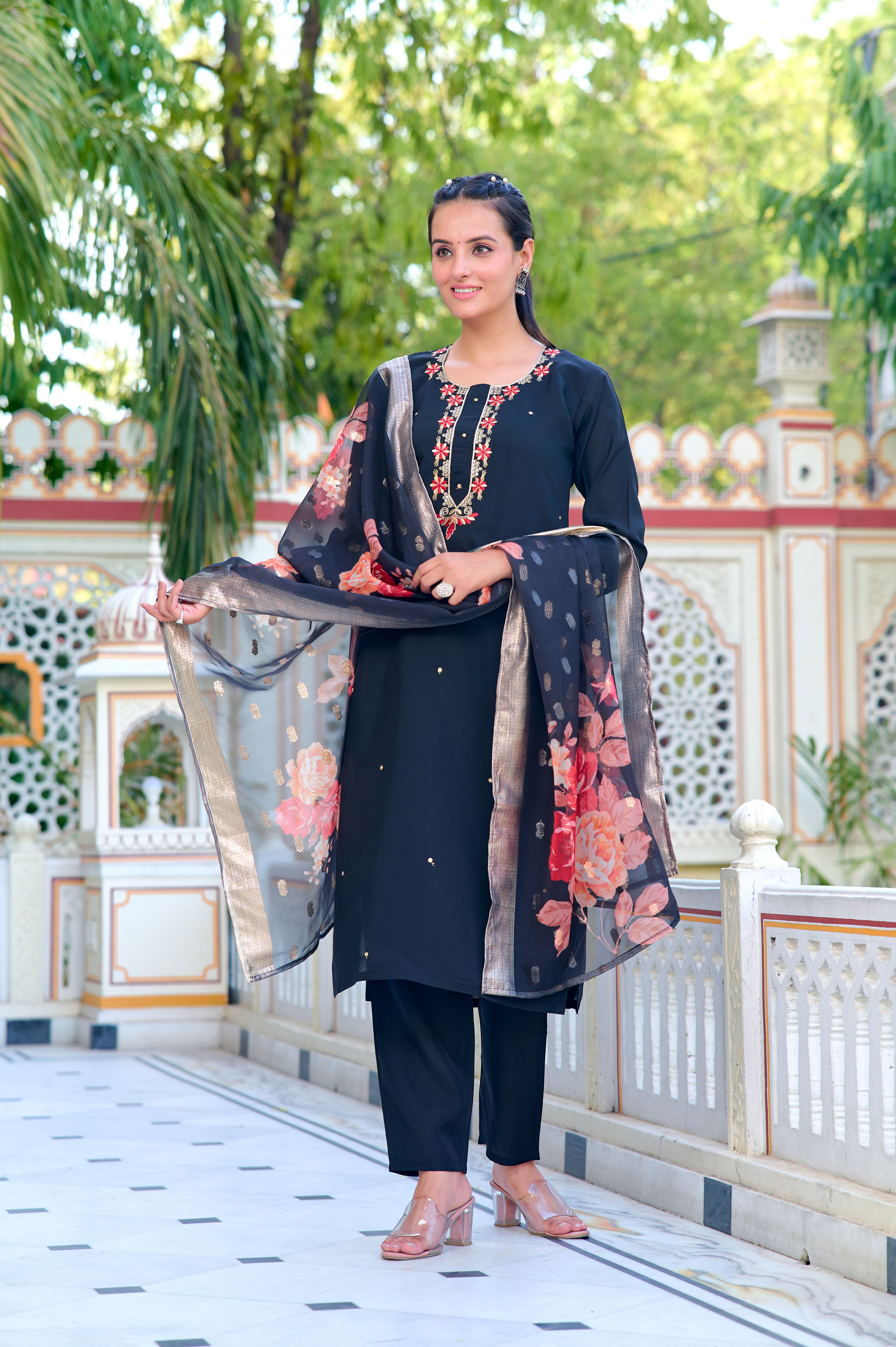 NOZ2TOZ - Made In INDIA.