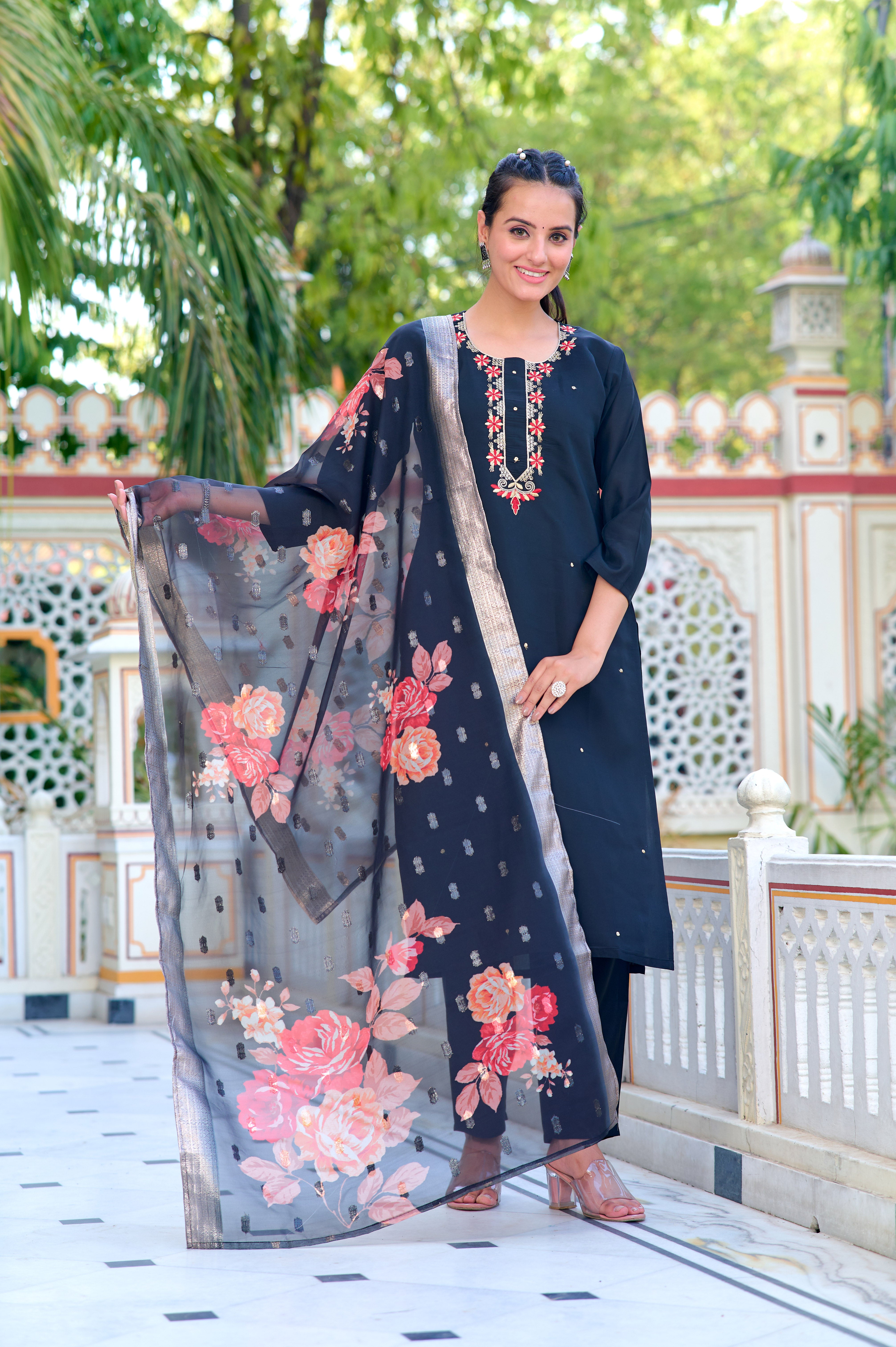 NOZ2TOZ - Made In INDIA.