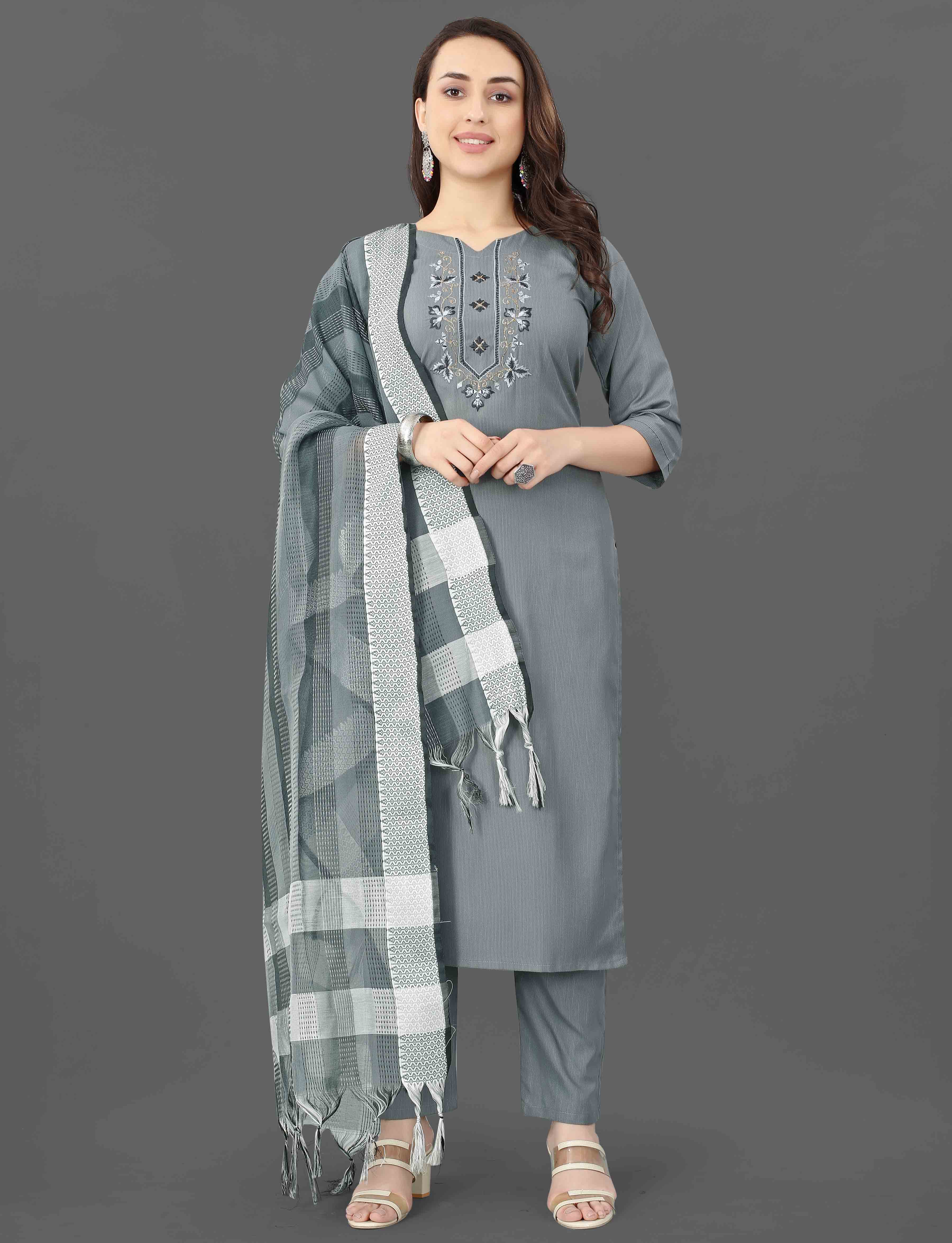NOZ2TOZ - Made In INDIA.