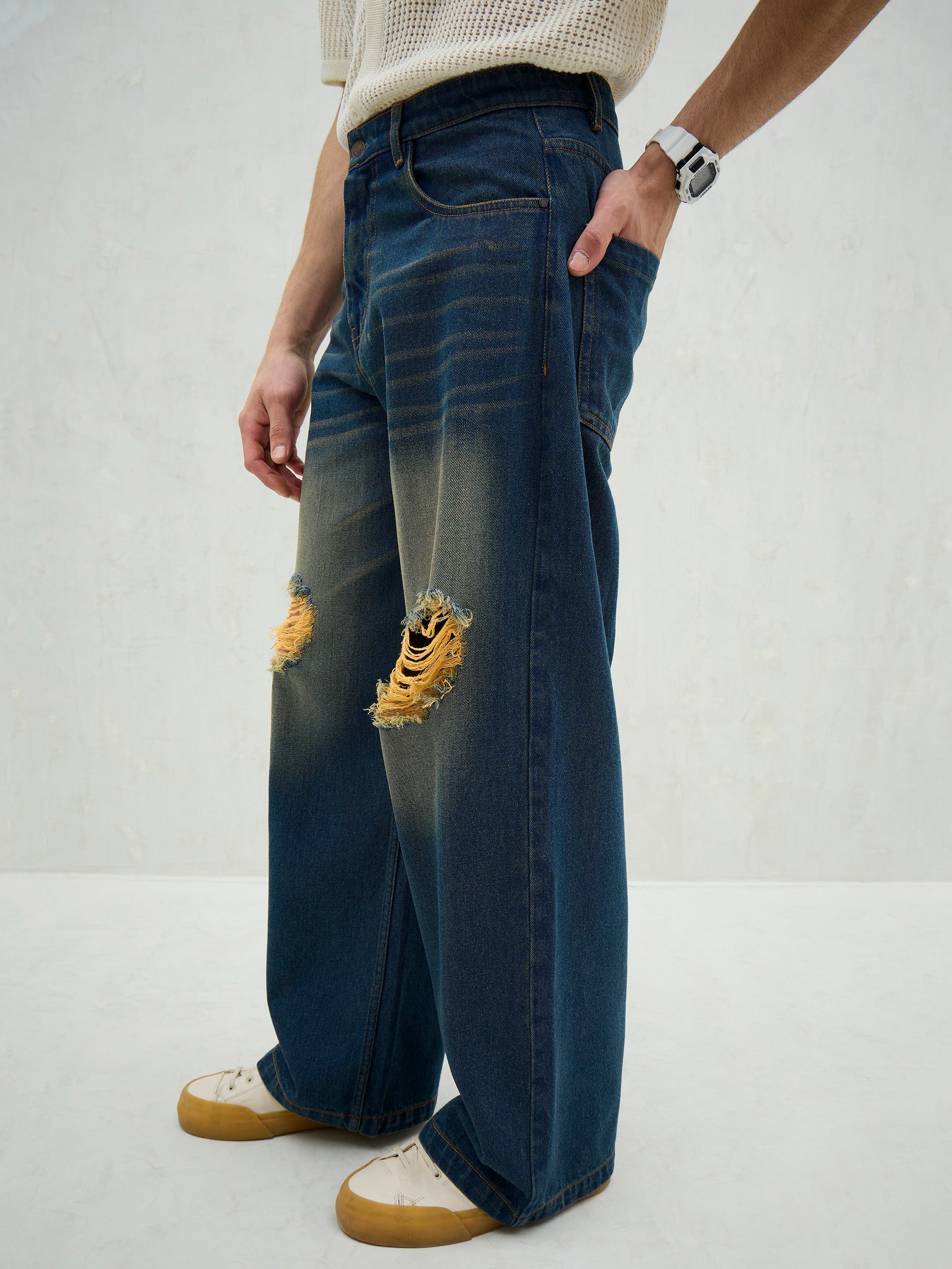 NOZ2TOZ - Made In INDIA.