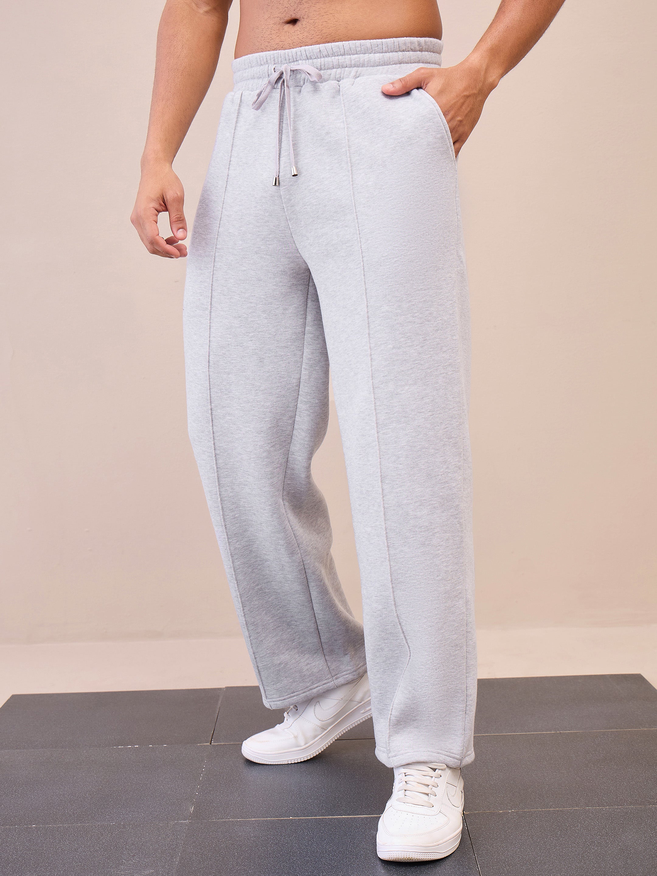 Men Grey Pintuck Oversize Sweatpants