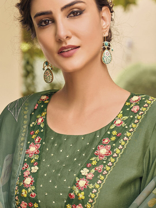 Women's Green Muslin Embroidery Straight Kurta Pant With Dupatta