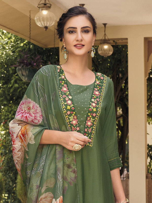 Women's Green Muslin Embroidery Straight Kurta Pant With Dupatta