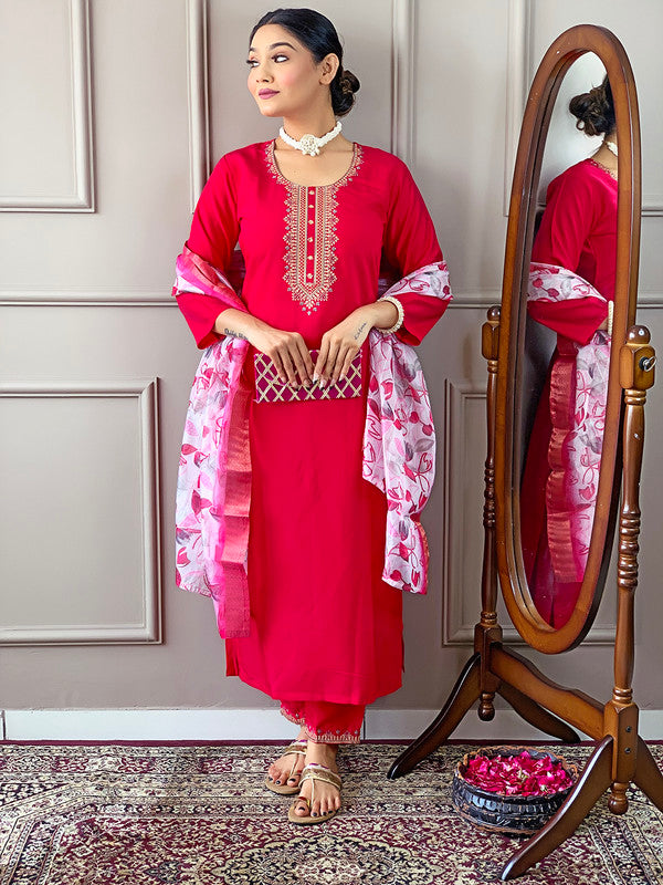 Women's Pink Viscose Chanderi Embroidery Straight Kurta Pant With Dupatta