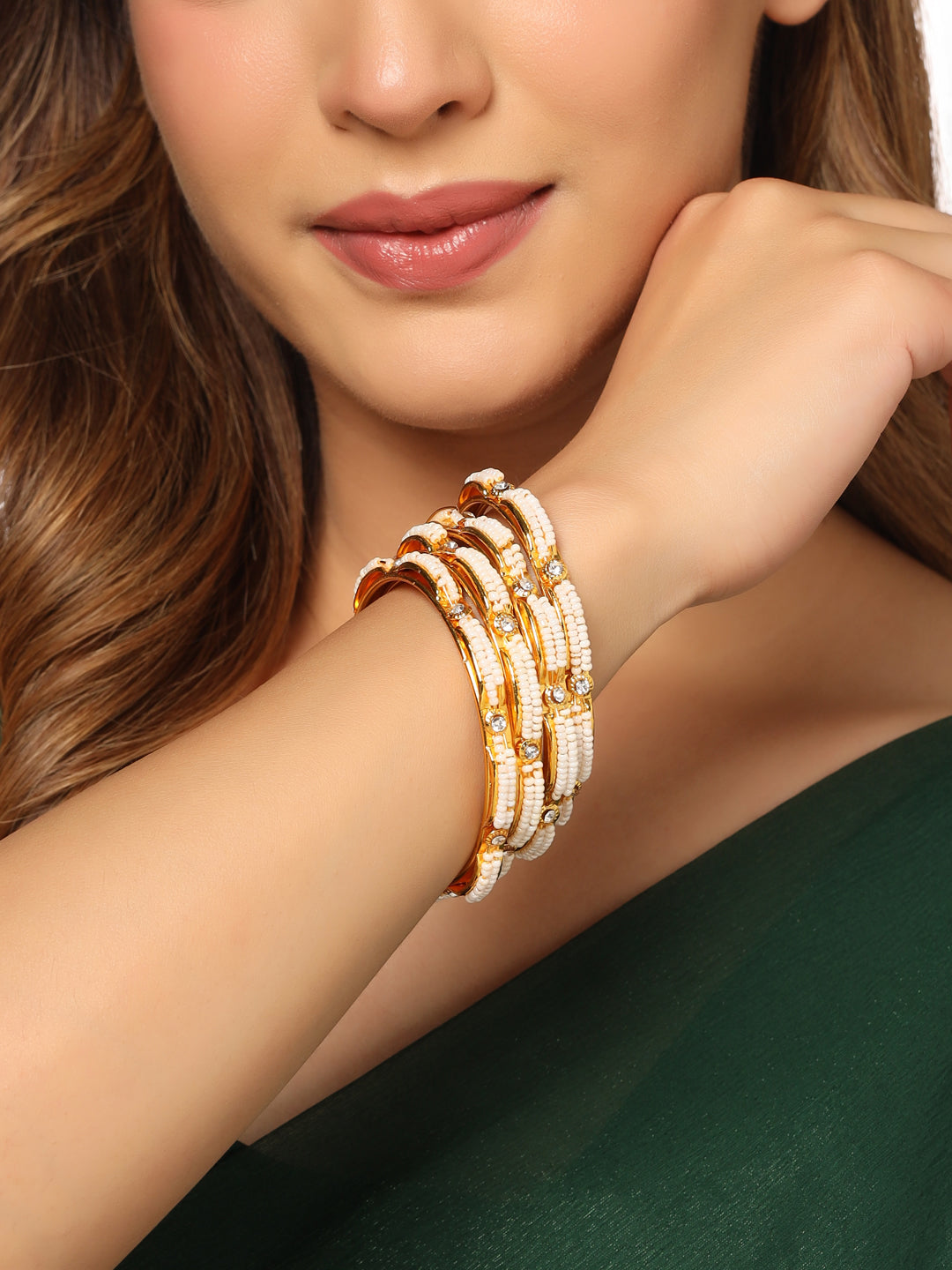 Women's Set Of 4 Gold-Plated Traditional Pearls Beaded Bangles