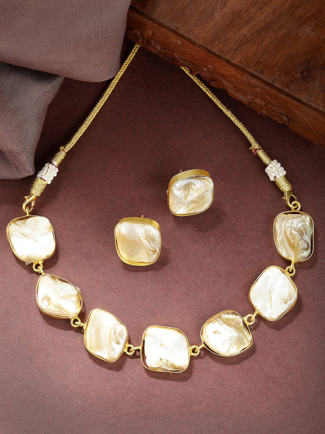 Women Gold-Plated Mother of Pearl Handcrafted Jewellery Set