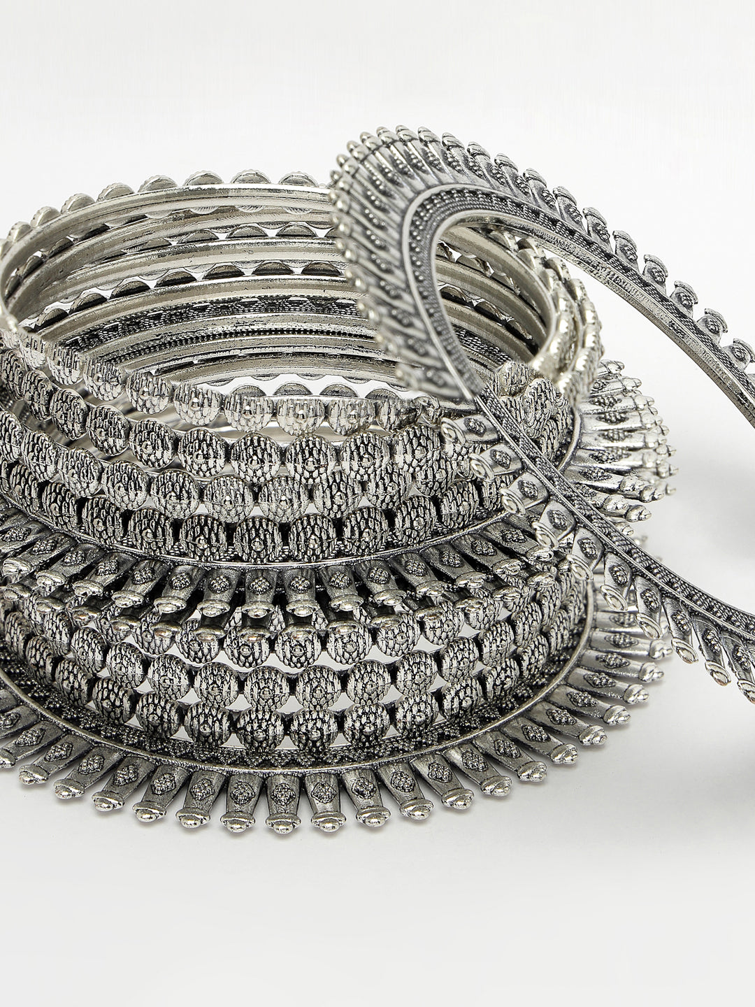 Women Set of 6 Silver-Toned German Silver Oxidised Bangles