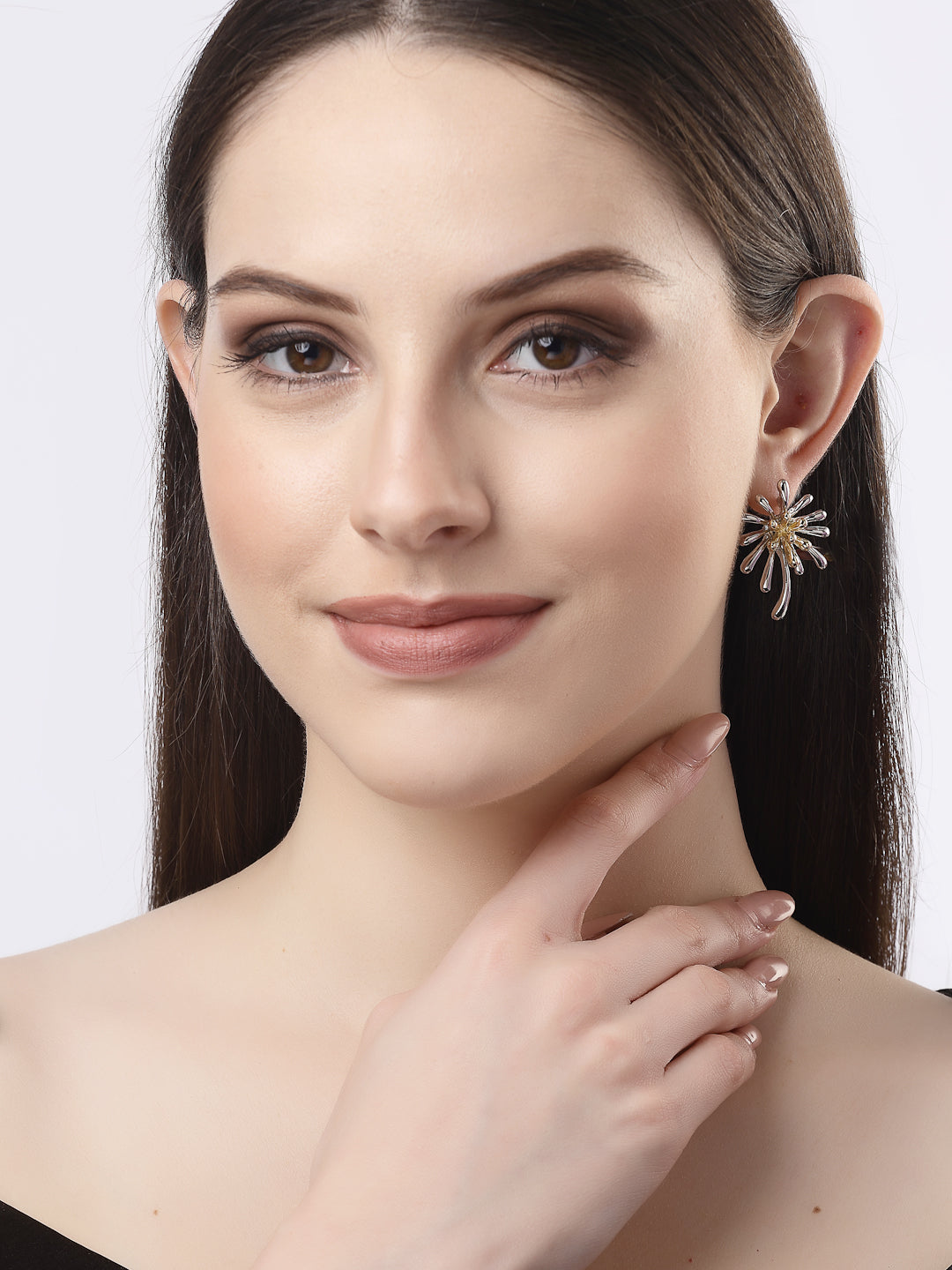 Women Set of 2 Silver & Gold Brass-Plated Floral Shape Drop Earrings