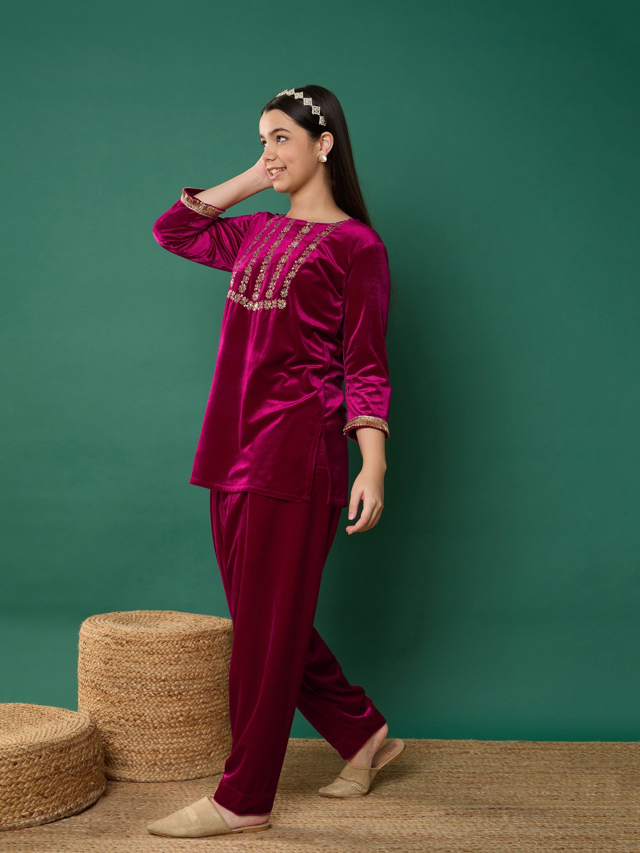 Girl Fuchsia Velvet Embroidered Kurta With Salwar