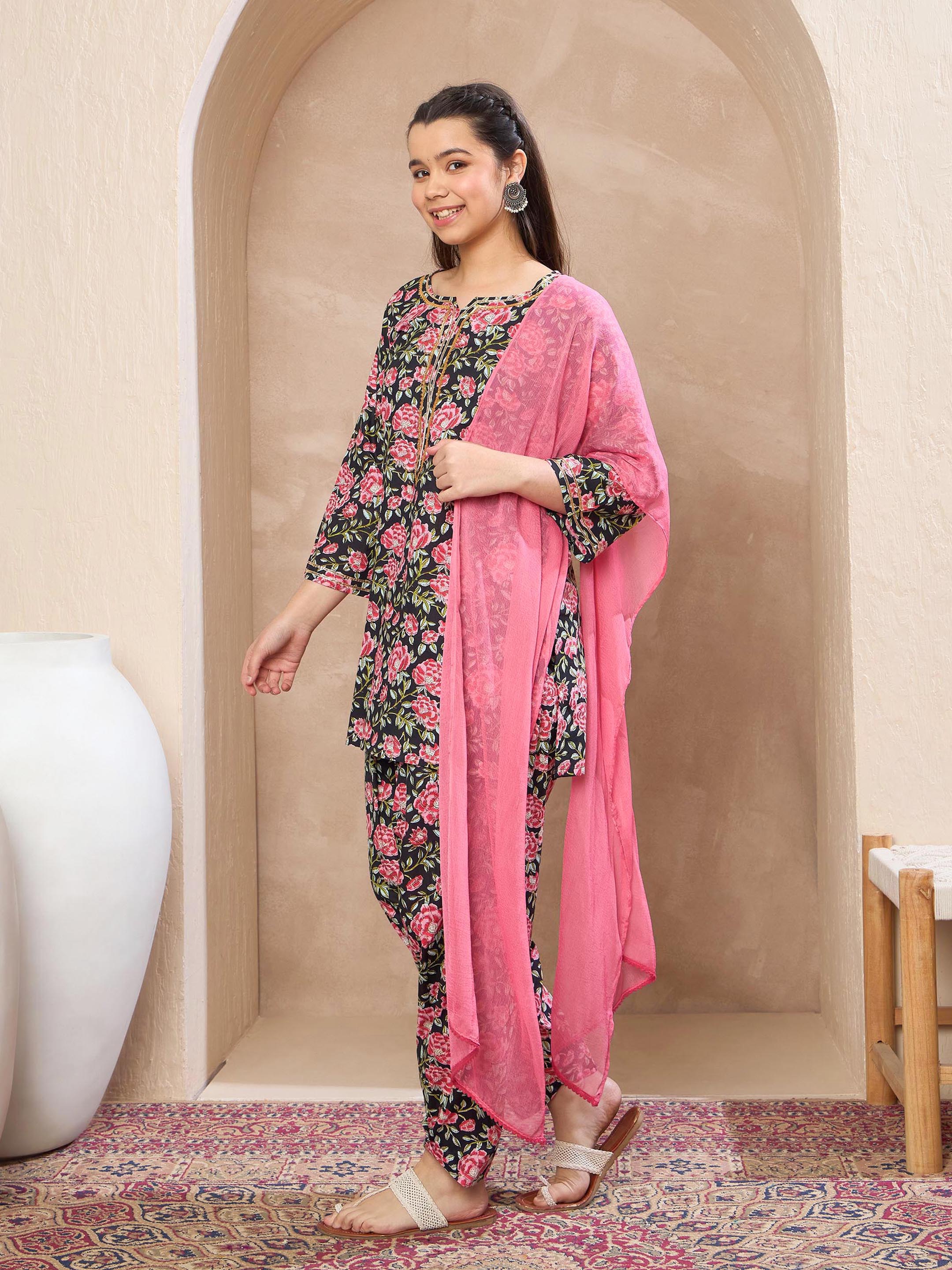 NOZ2TOZ - Made In INDIA.