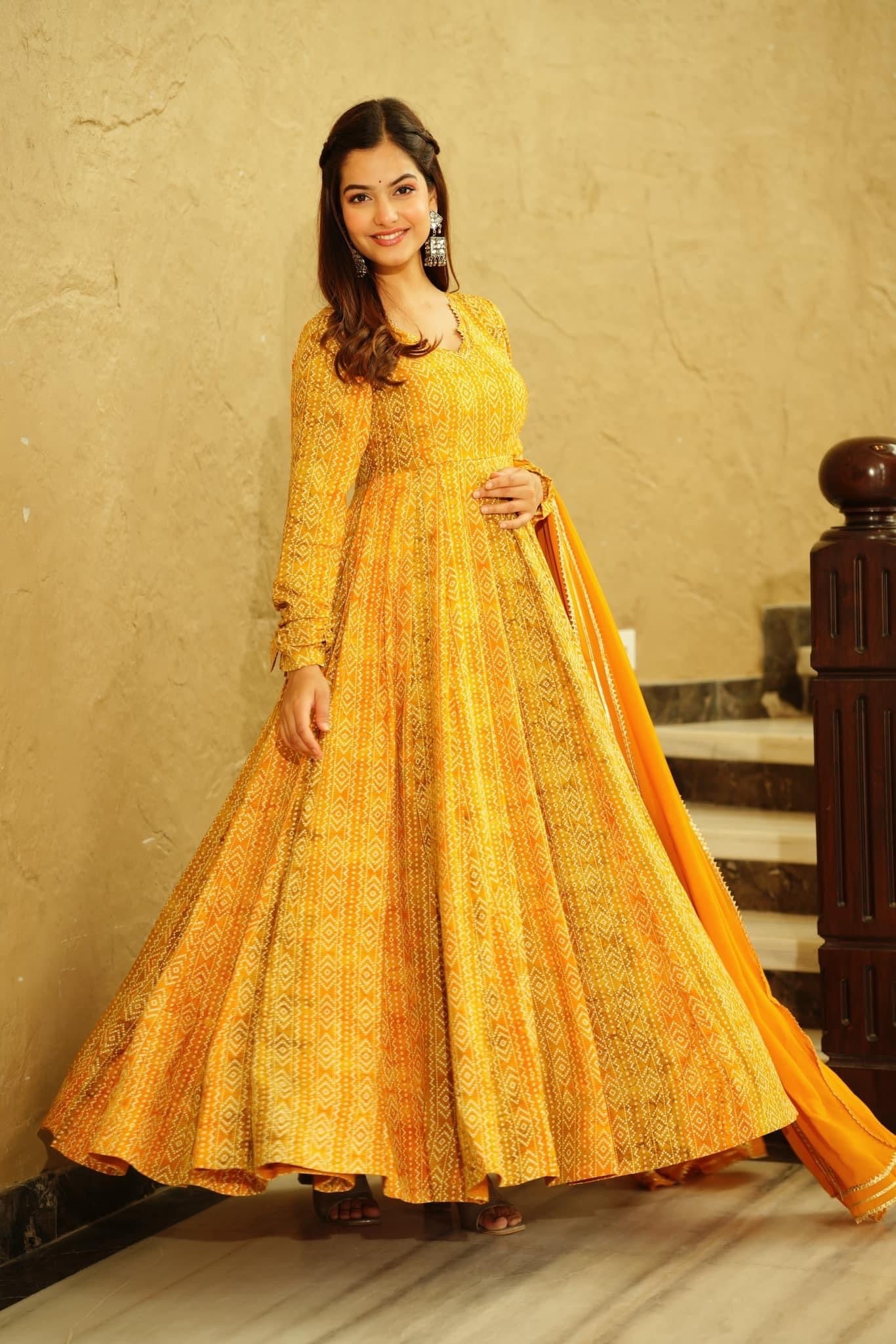 Woman Yellow Heavy Georgette Heavy Digital Printed  Gown