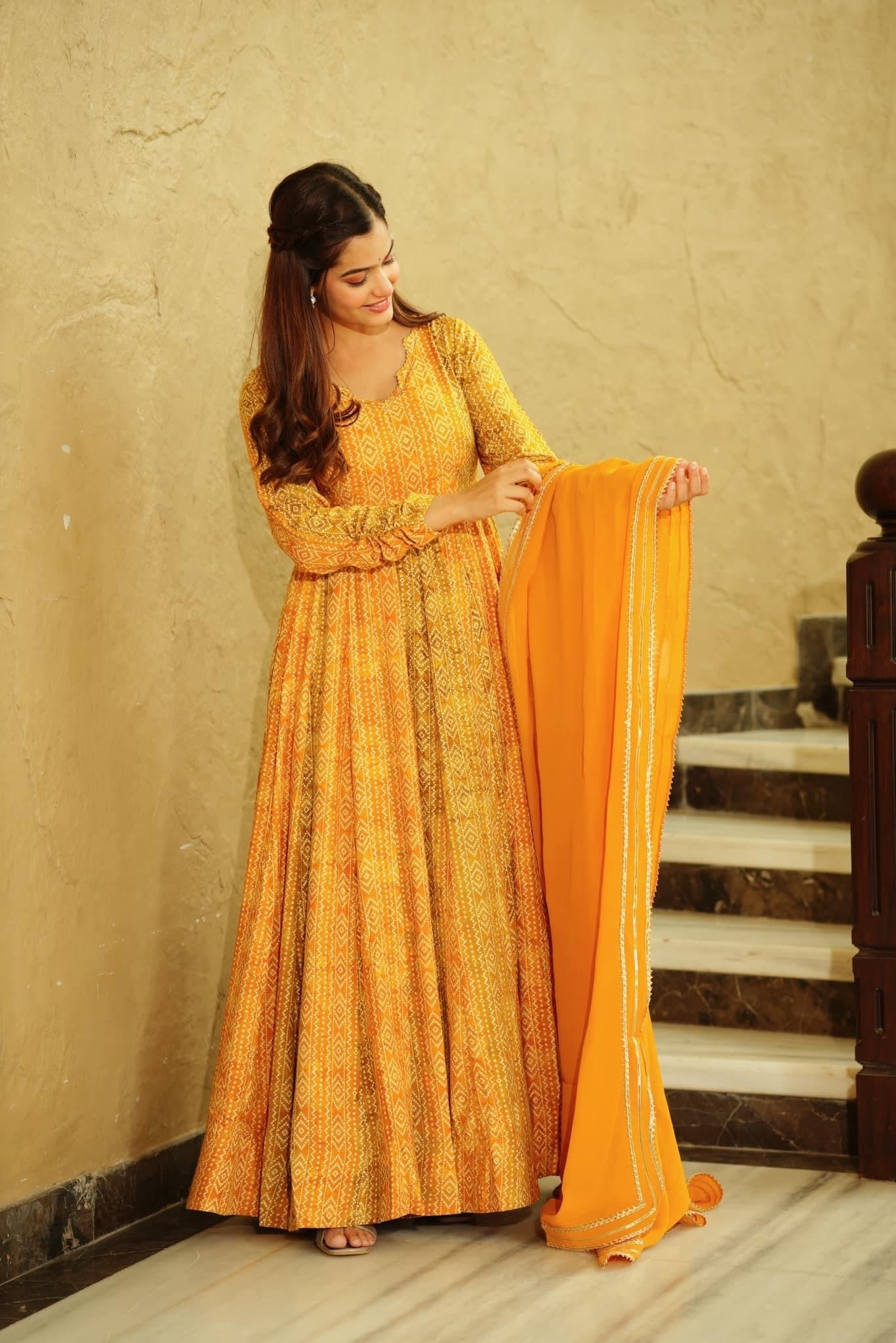 Woman Yellow Heavy Georgette Heavy Digital Printed  Gown