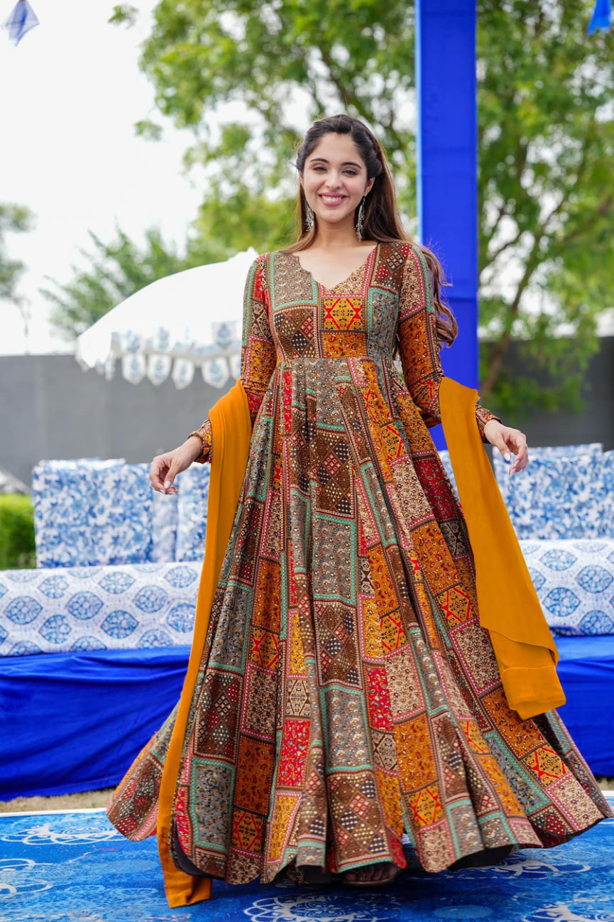 NOZ2TOZ - Made In INDIA.