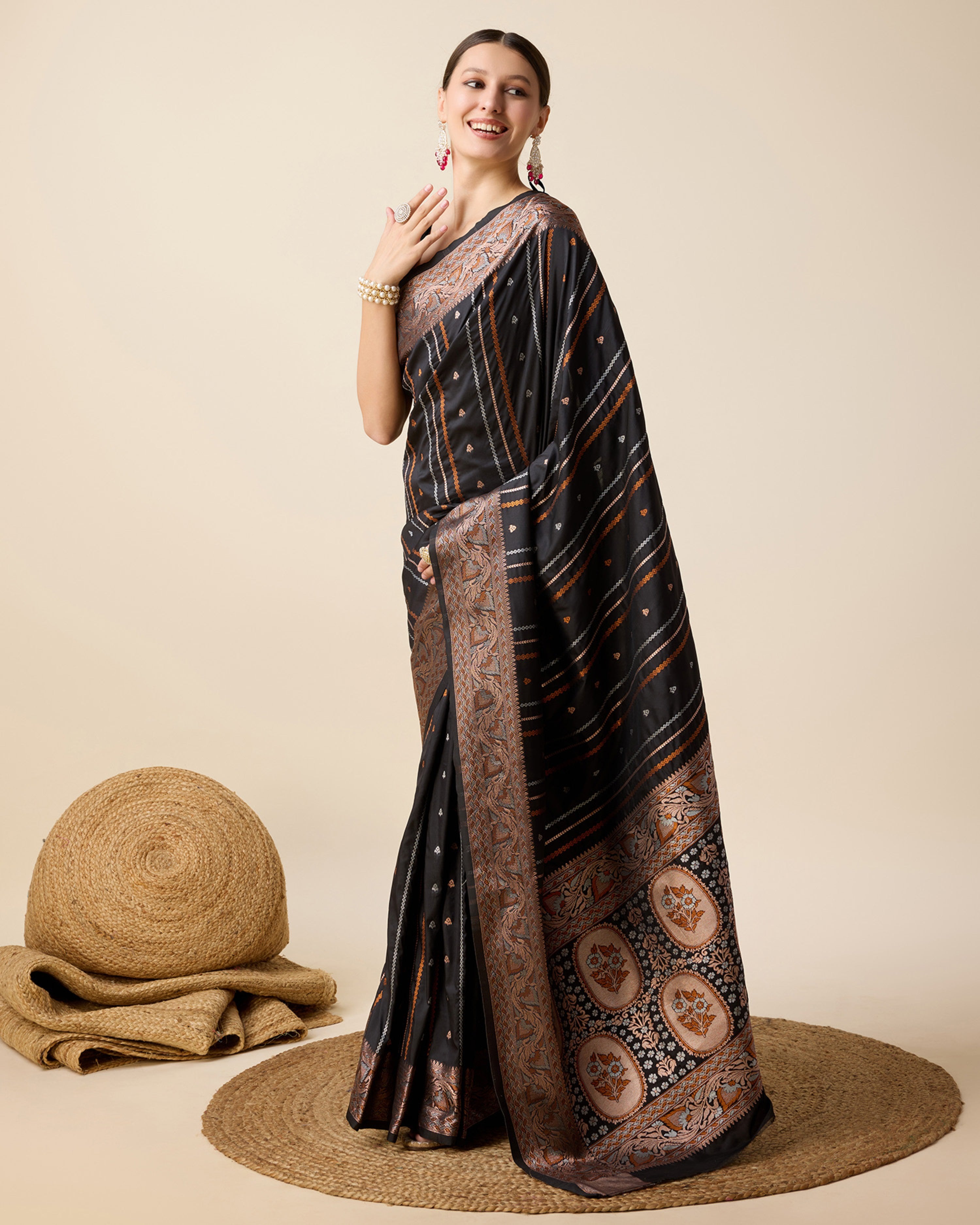 Women Black Pure Jacquard  Zari Work Saree With Un-Stiched Blouse