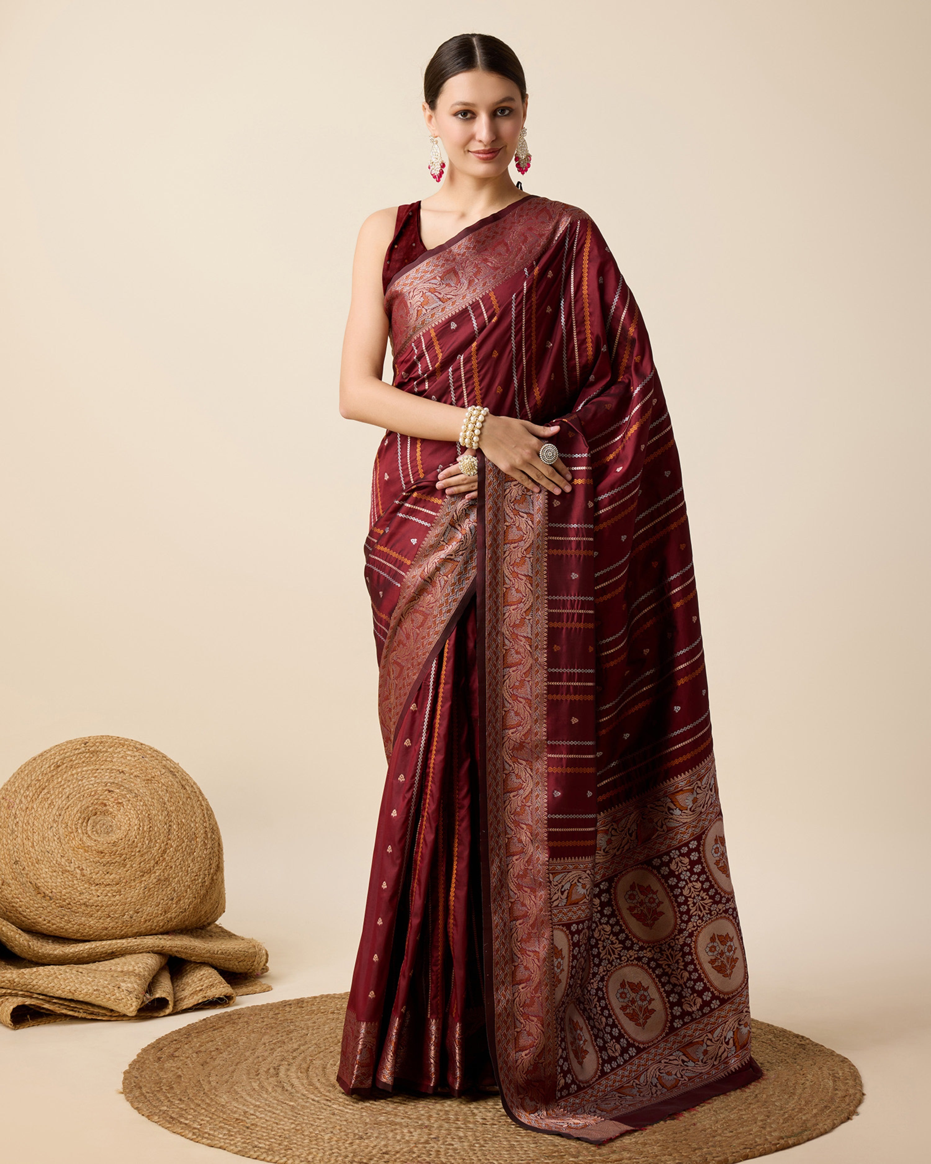 Women Maroon Pure Jacquard  Zari Work Saree With Un-Stiched Blouse