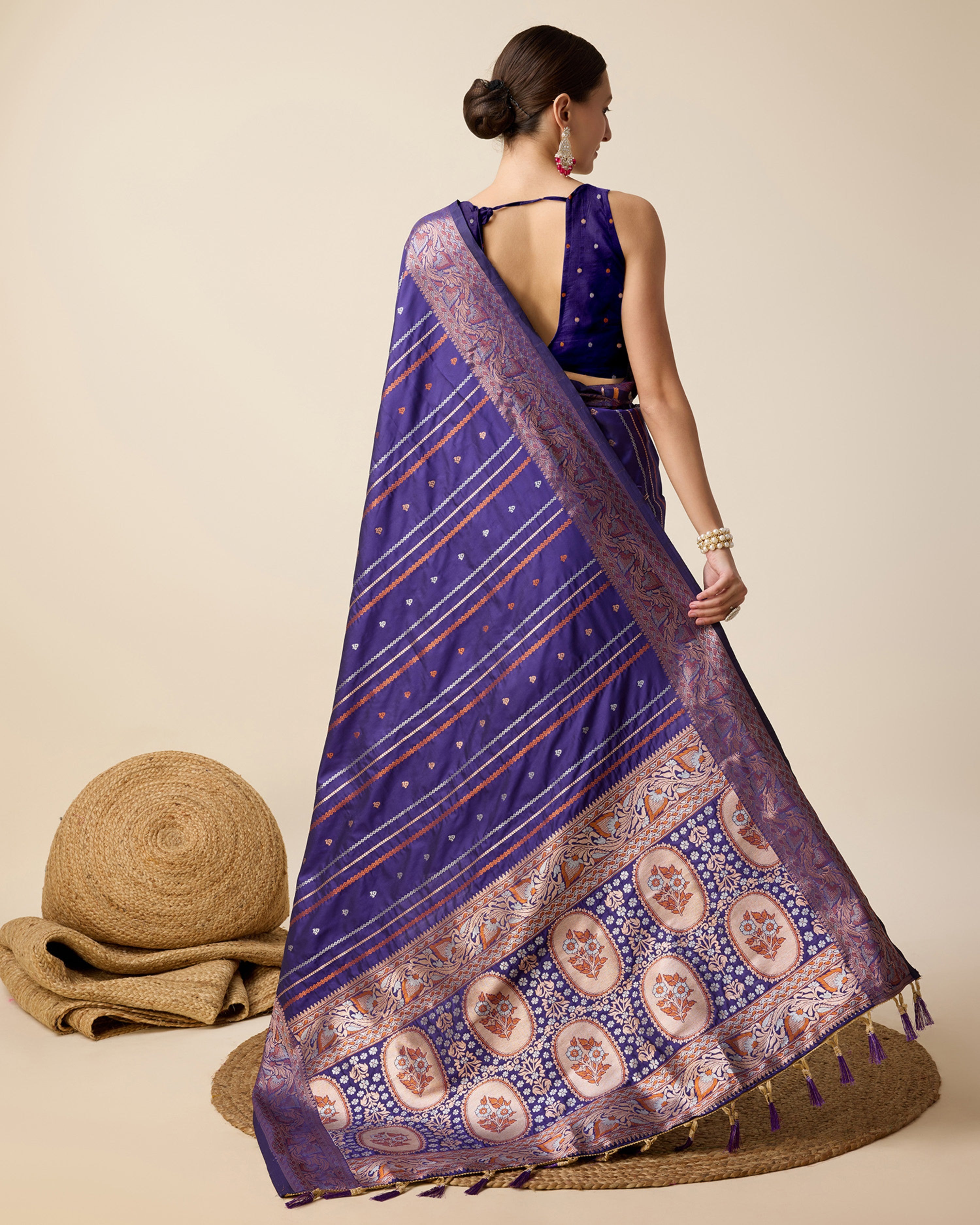 Women Violet Pure Jacquard  Zari Work Saree With Un-Stiched Blouse