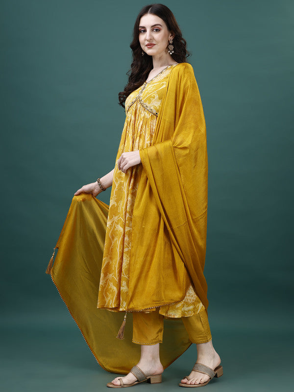 Women Yellow Chinon Kurta Set With Dupatta Embroidered Work
