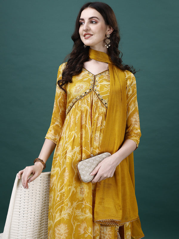 Women Yellow Chinon Kurta Set With Dupatta Embroidered Work