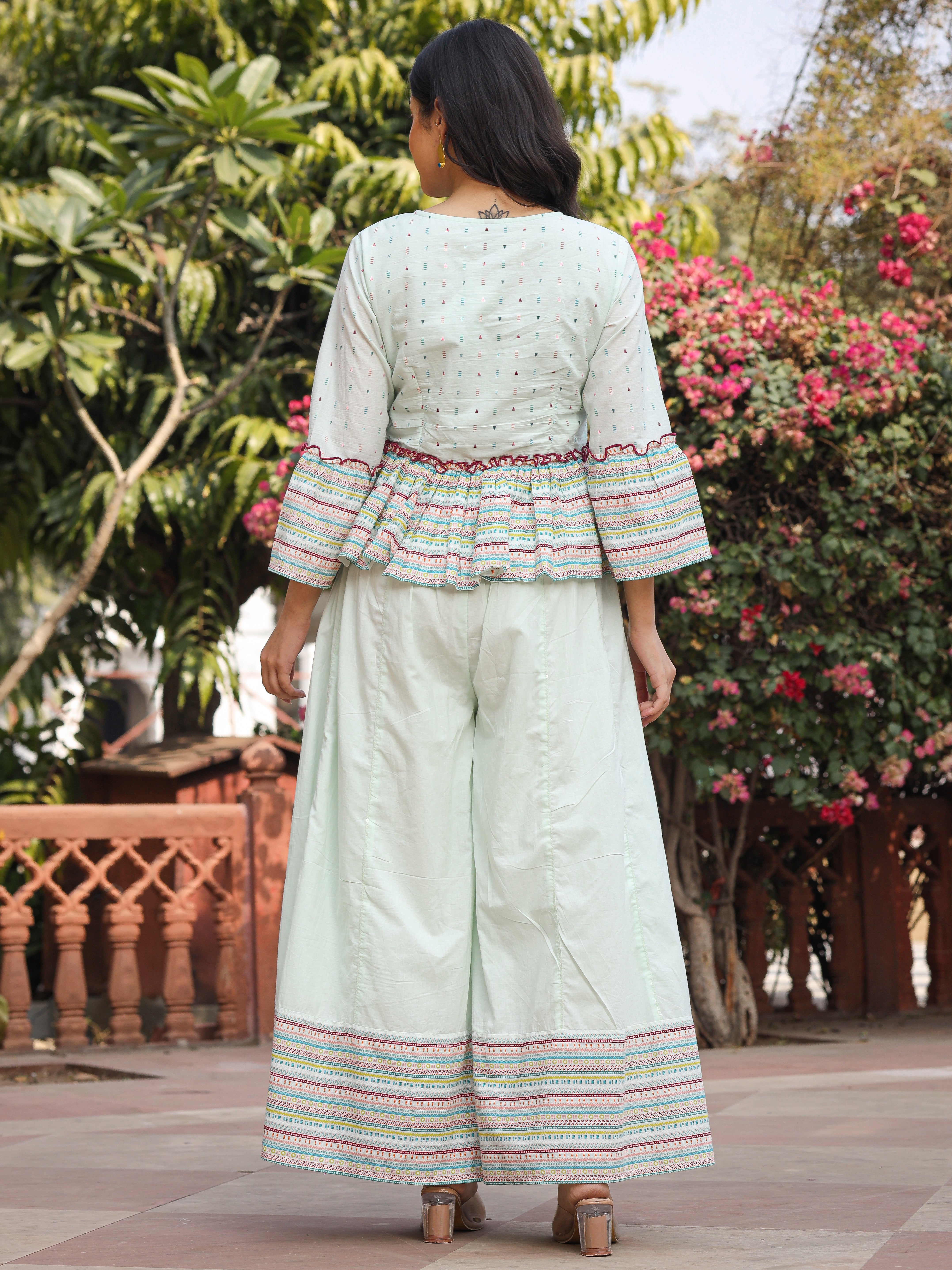 NOZ2TOZ - Made In INDIA.