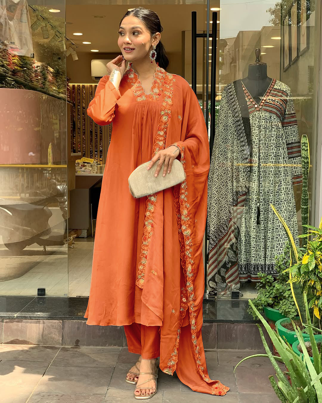 NOZ2TOZ - Made In INDIA.