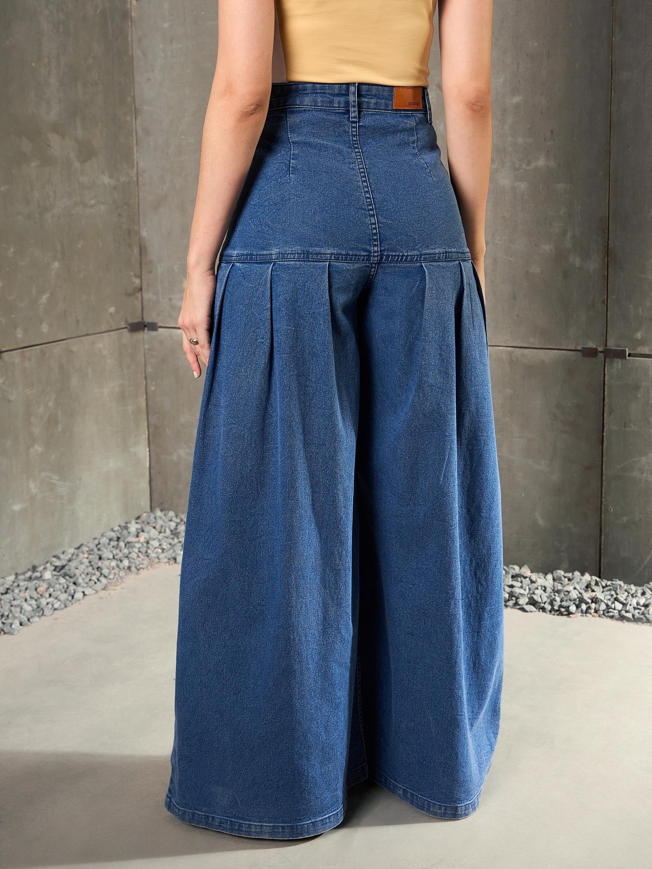 NOZ2TOZ - Made In INDIA.