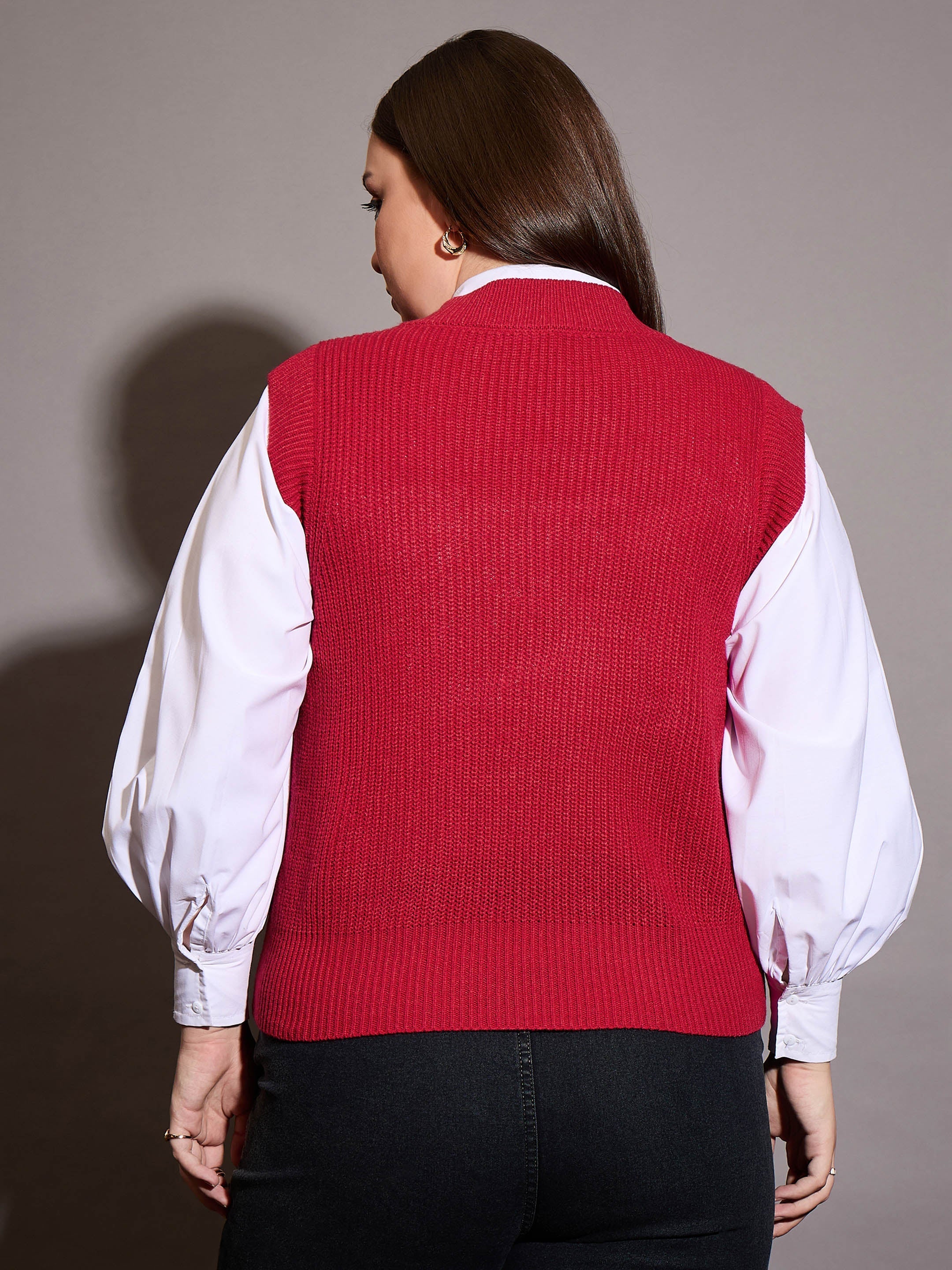 Women Curve Red Solid V-Neck Sweater Vest