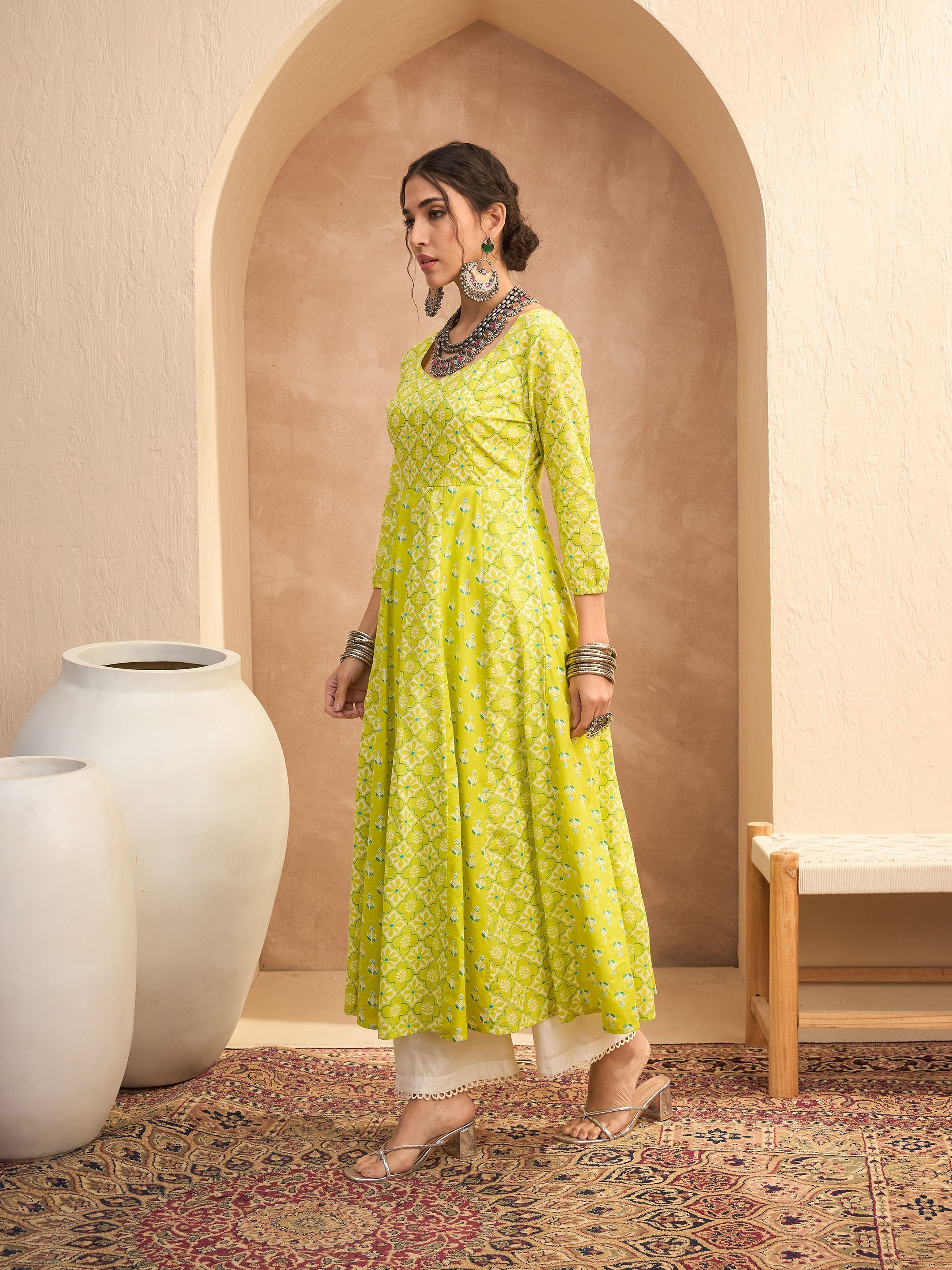 NOZ2TOZ - Made In INDIA.