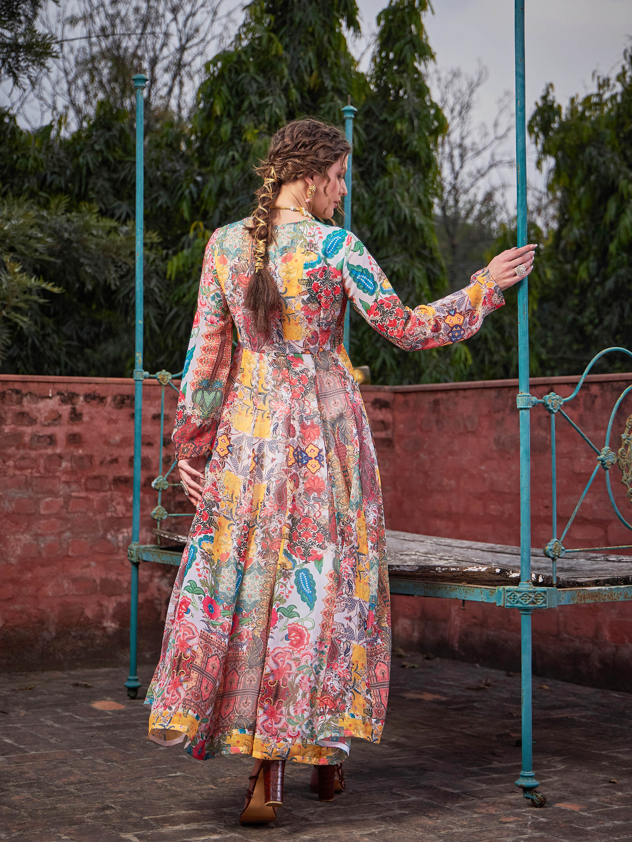 NOZ2TOZ - Made In INDIA.