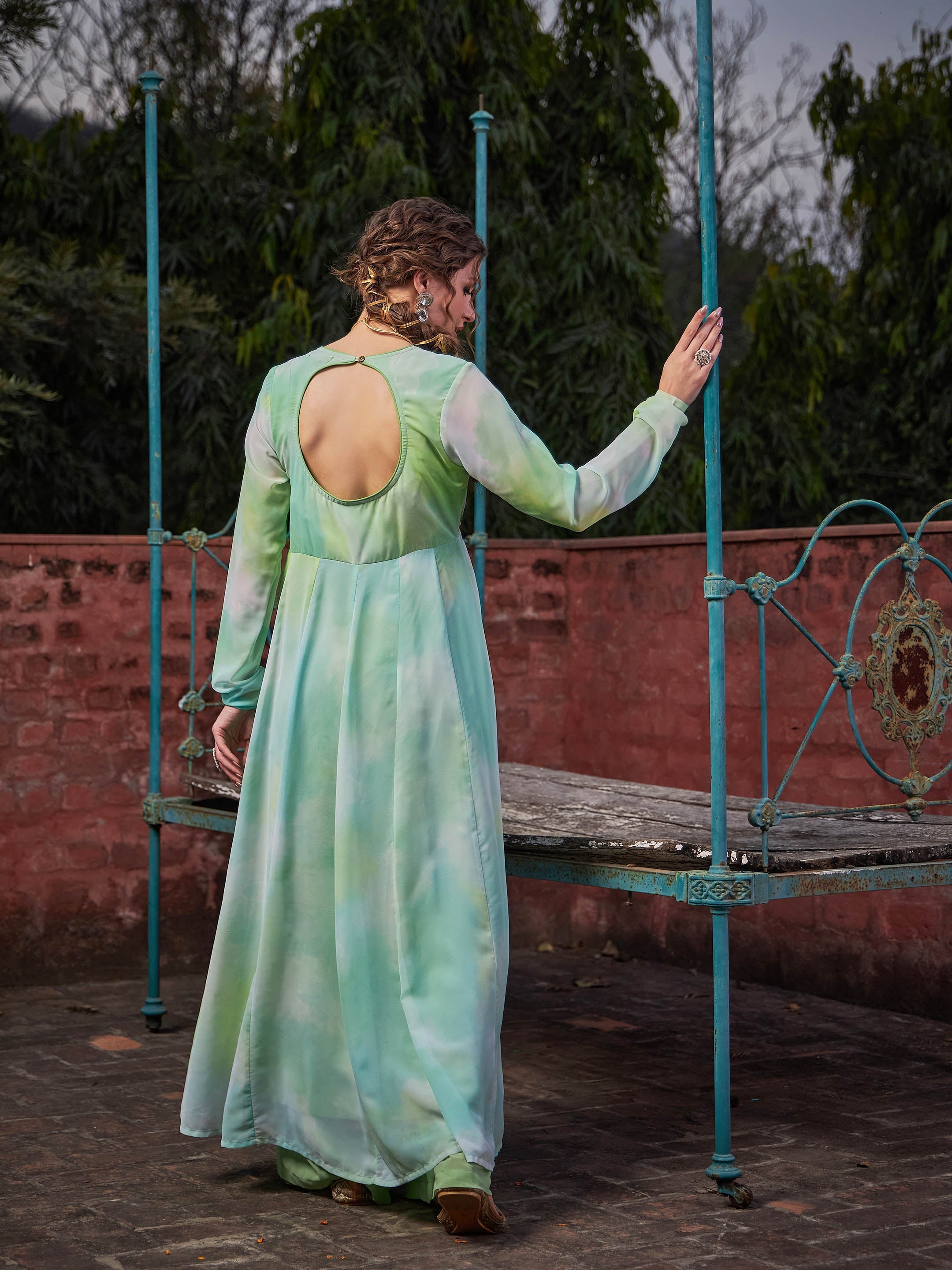 NOZ2TOZ - Made In INDIA.