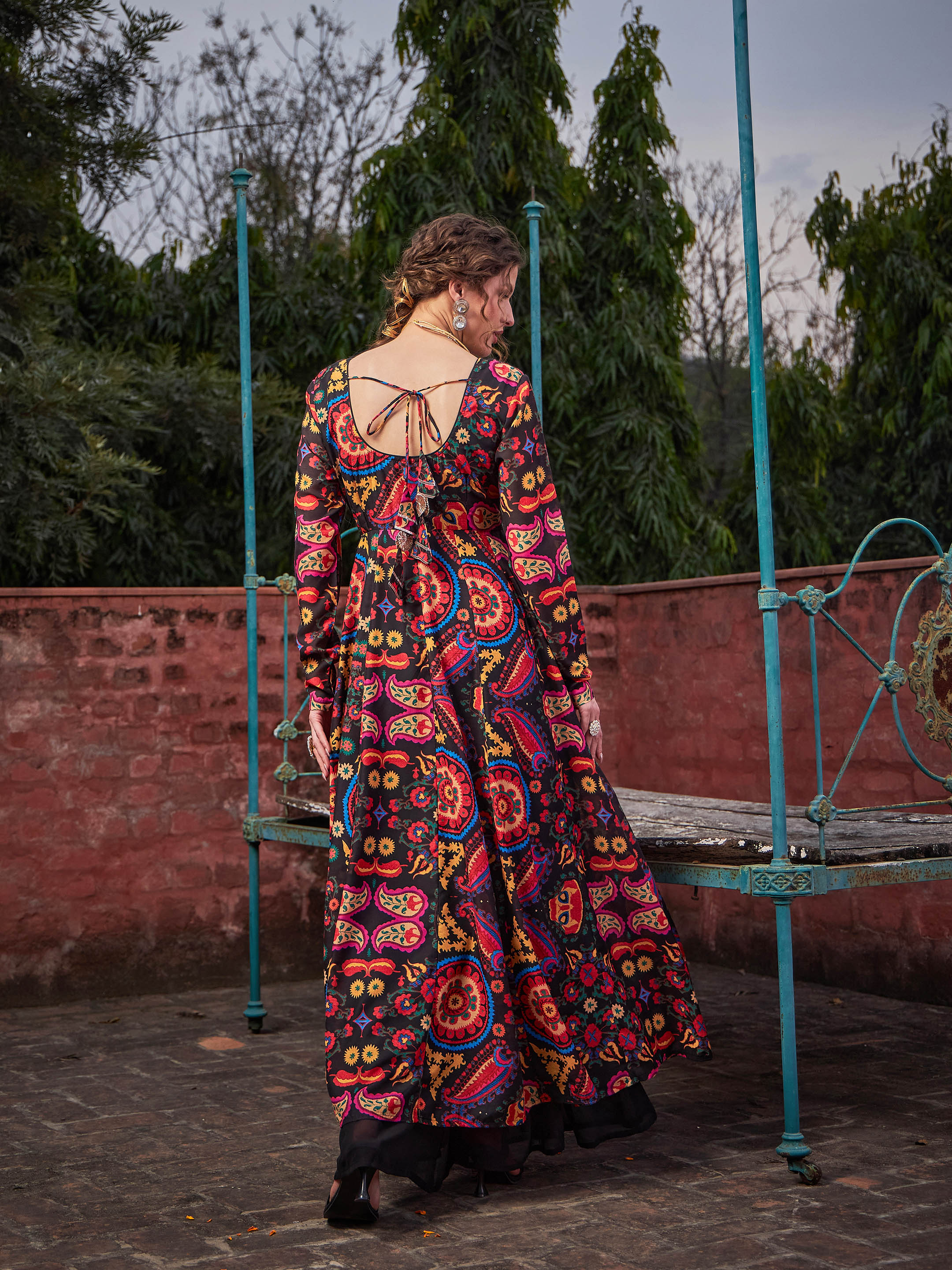 NOZ2TOZ - Made In INDIA.