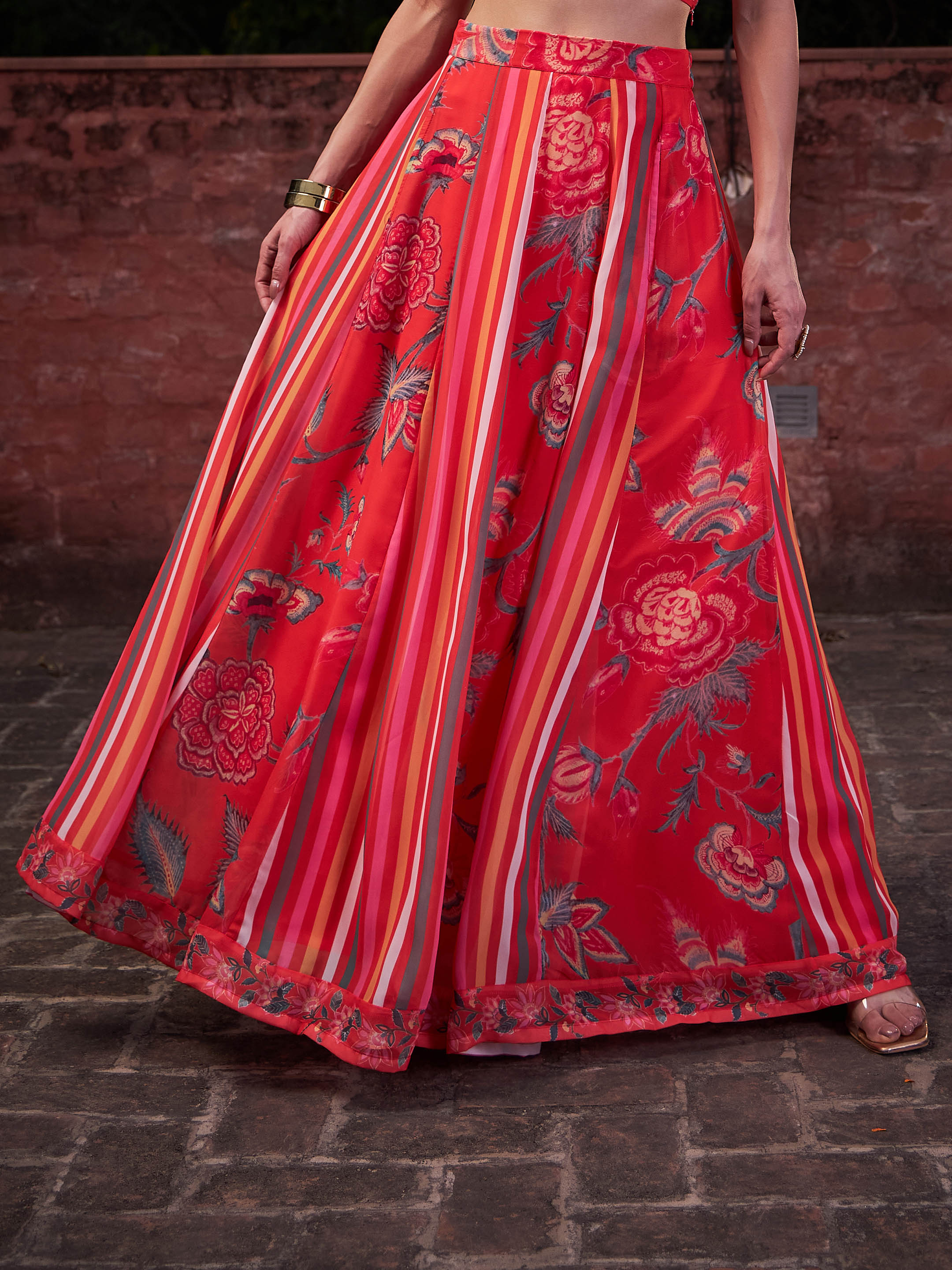 NOZ2TOZ - Made In INDIA.