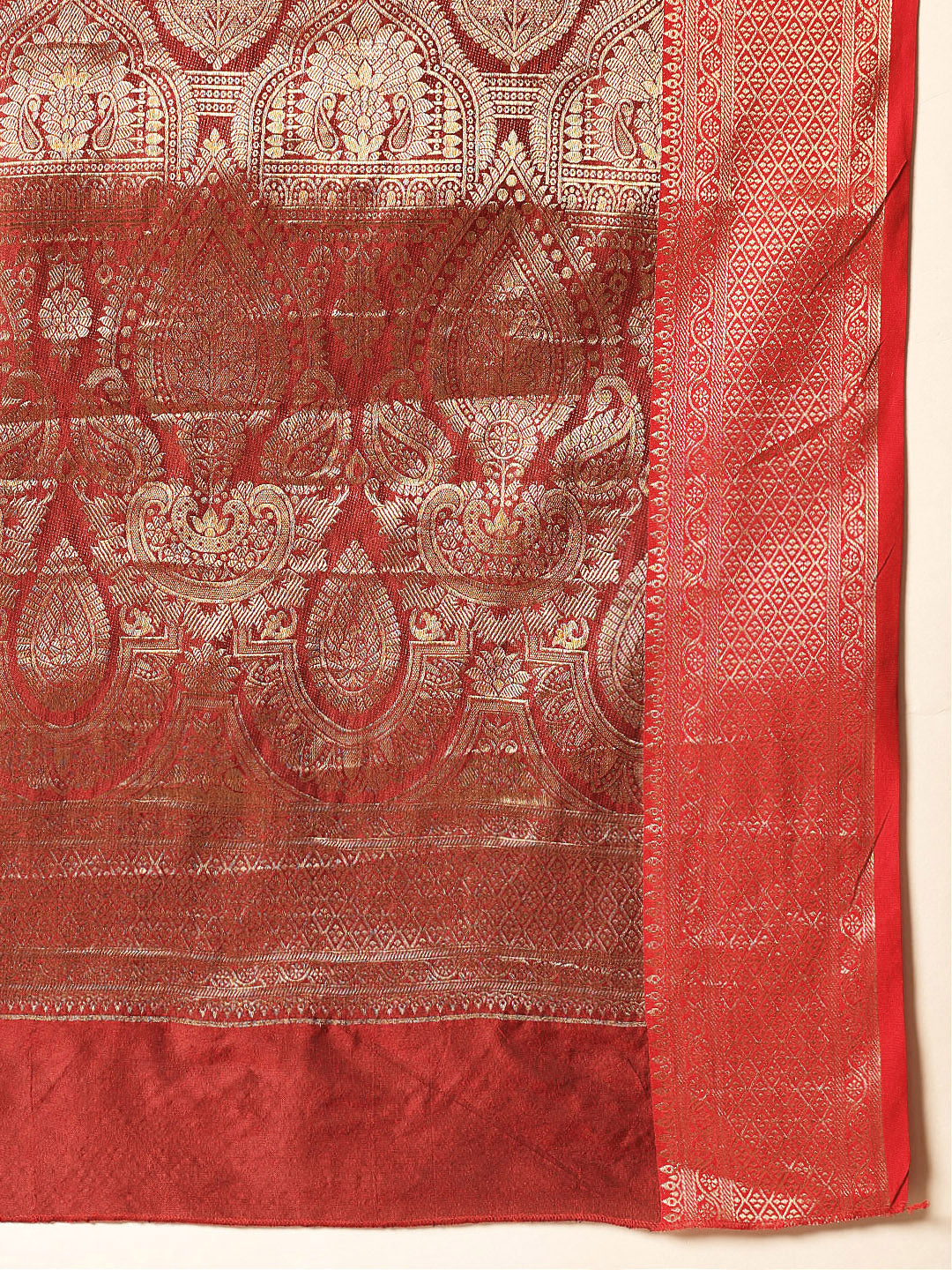 Women Green Banarasi Silk Woven Design Saree With Unstitched Blouse