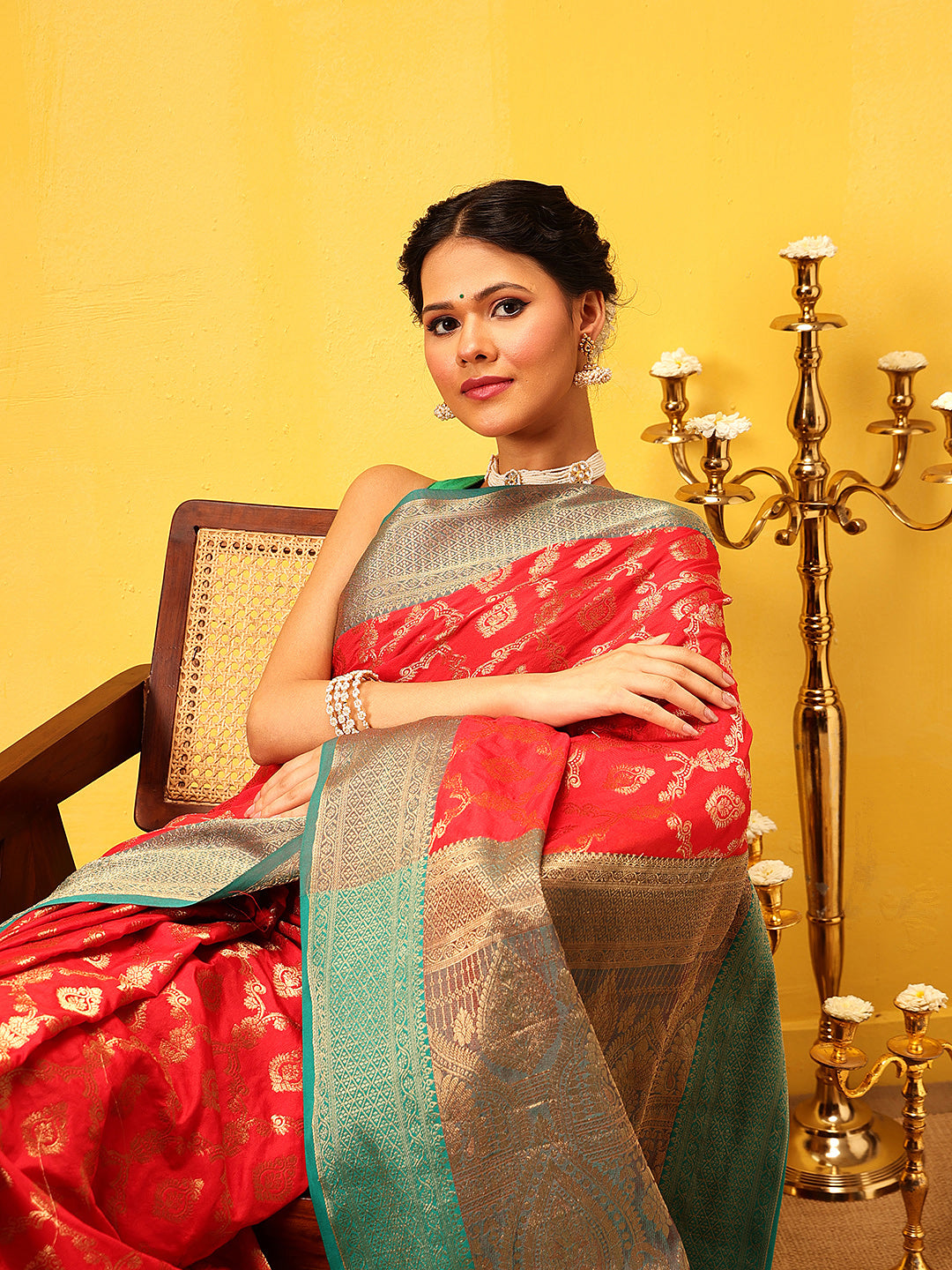 Women Red Banarasi Silk Woven Design Saree With Unstitched Blouse