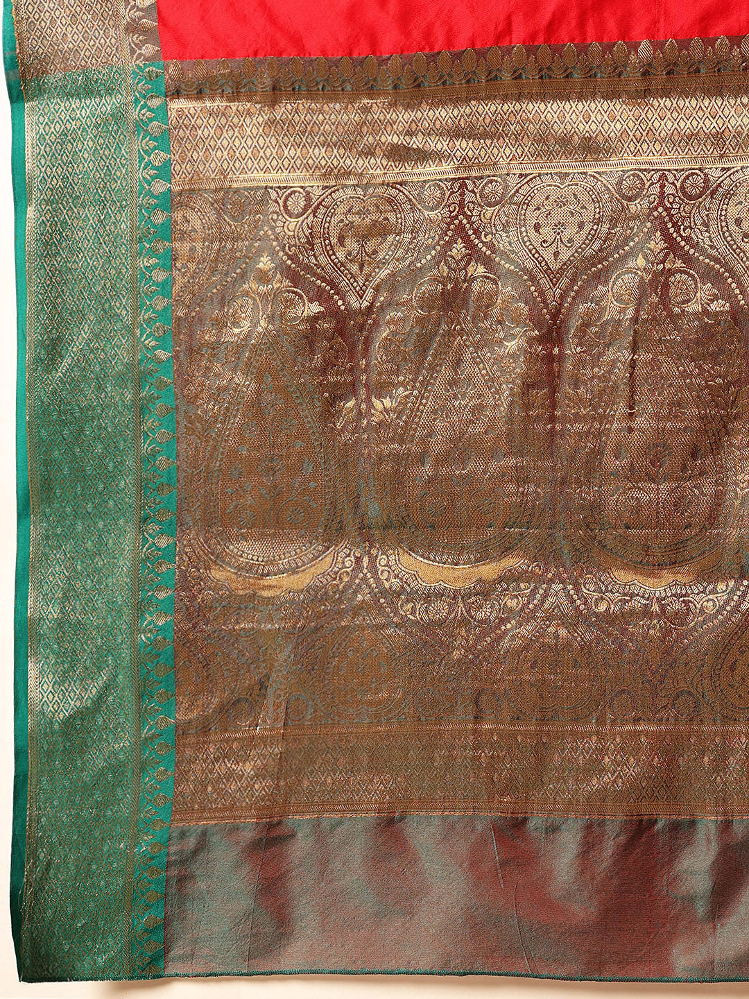 Women Red Banarasi Silk Woven Design Saree With Unstitched Blouse