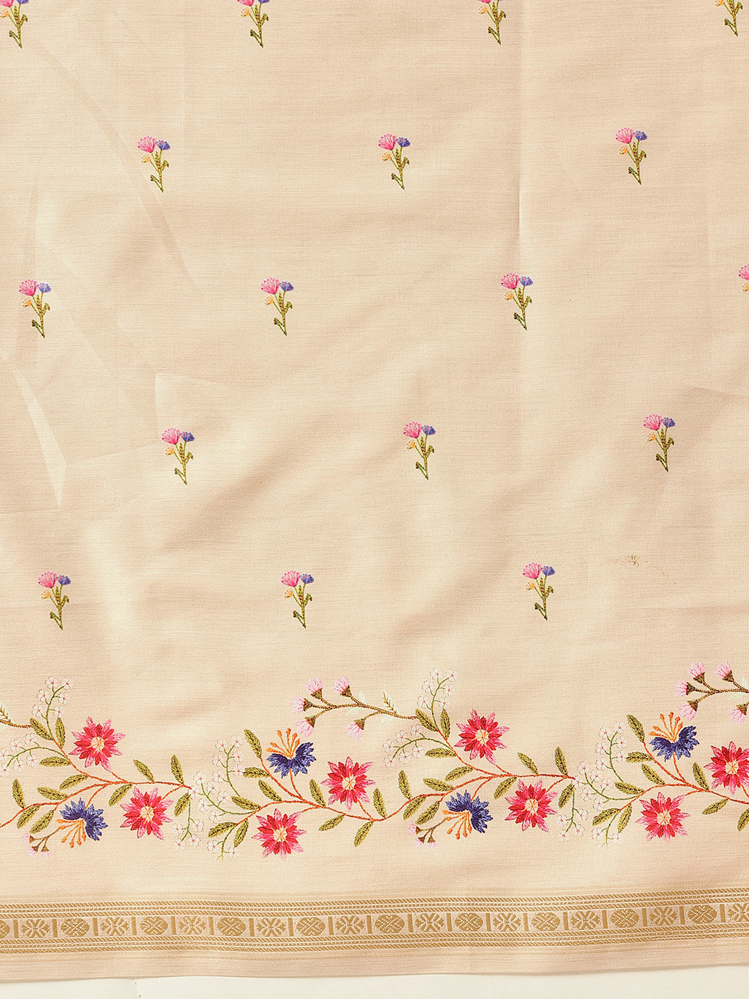 Women Beige Art Silk Digital Printed Saree With Unstitched Blouse