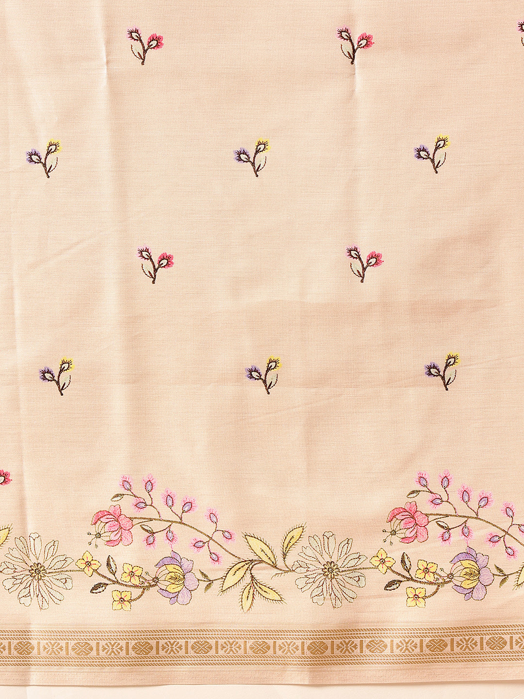 Women Beige Art Silk Digital Printed Saree With Unstitched Blouse