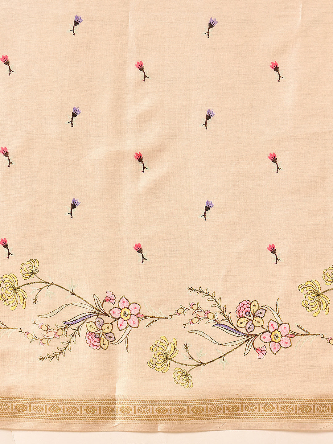 Women Beige Art Silk Digital Printed Saree With Unstitched Blouse