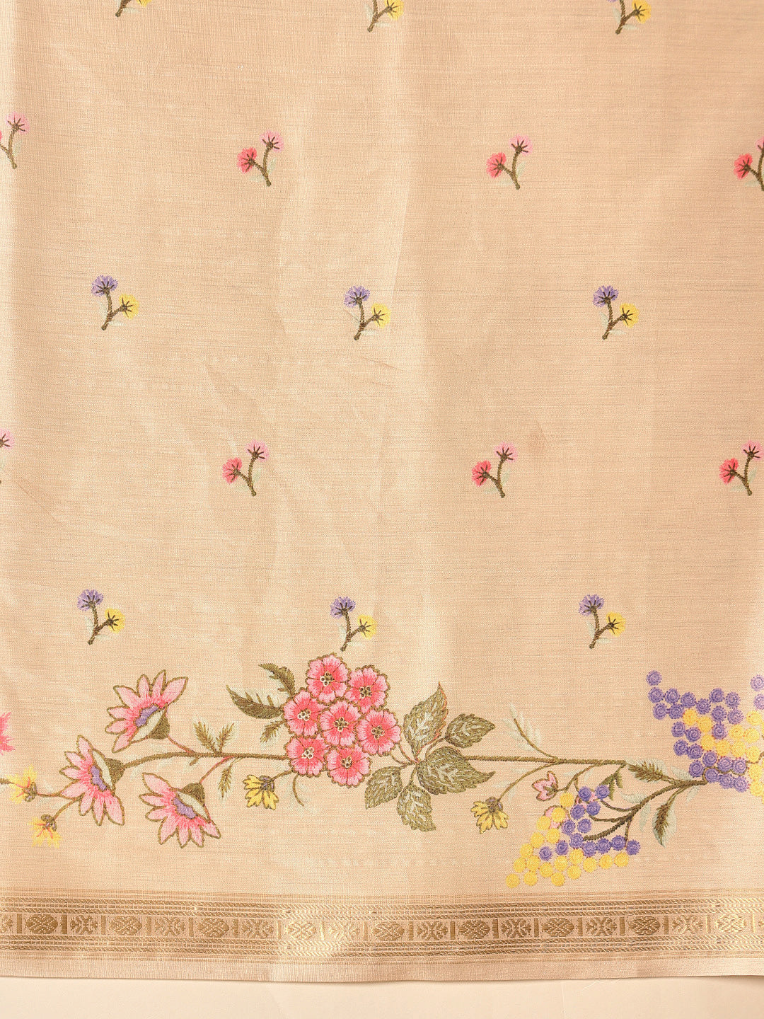 Women Beige Art Silk Digital Printed Saree With Unstitched Blouse