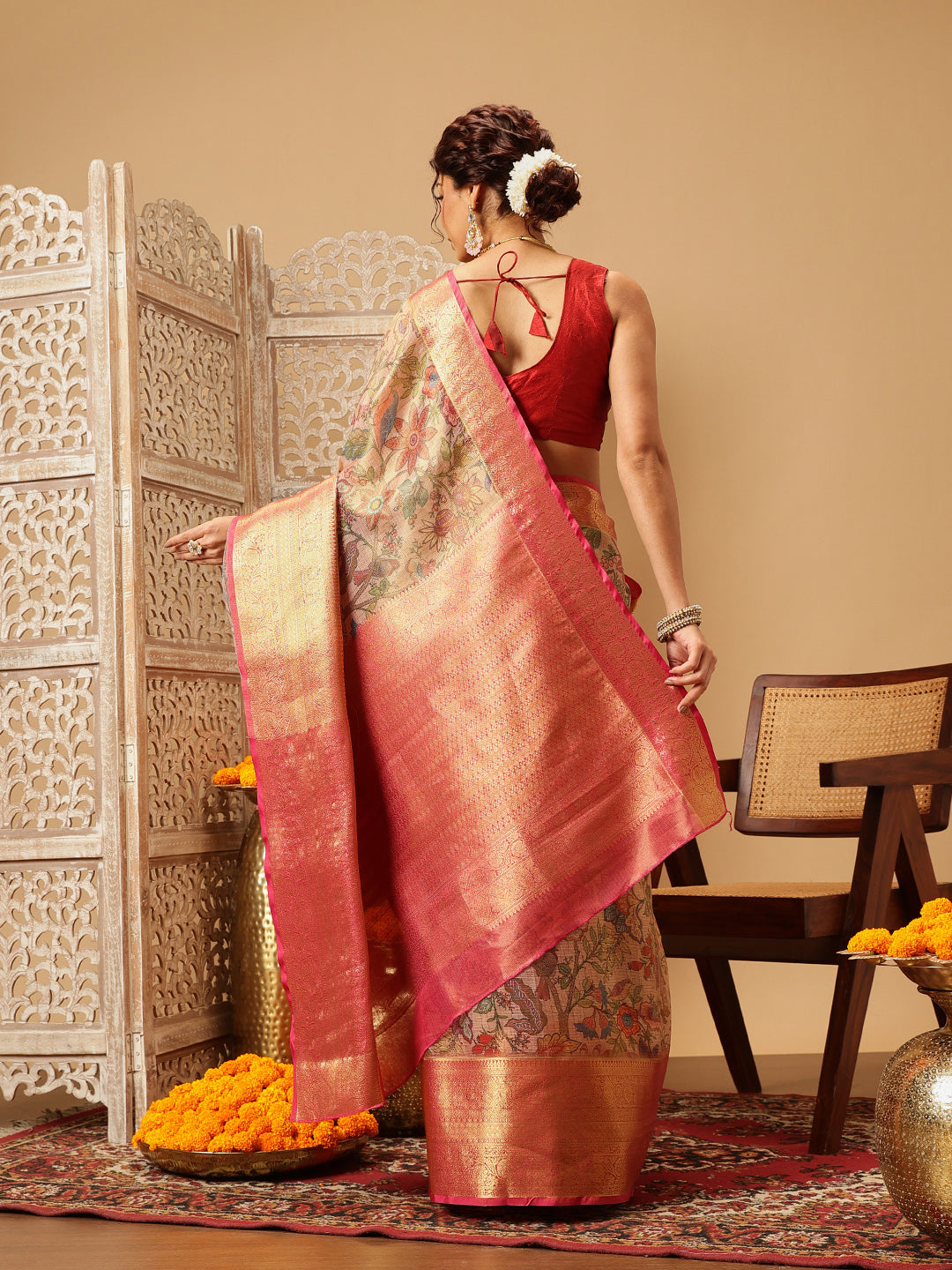 Women Peach Muga Silk Digital Printed Saree With Unstitched Blouse
