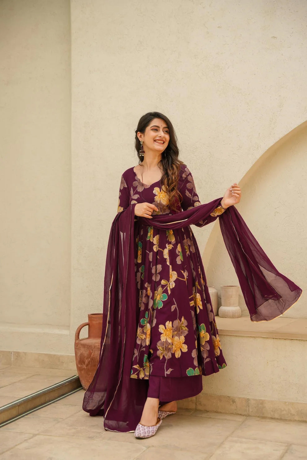 Women printed Kurta With Pant And Duppata Set