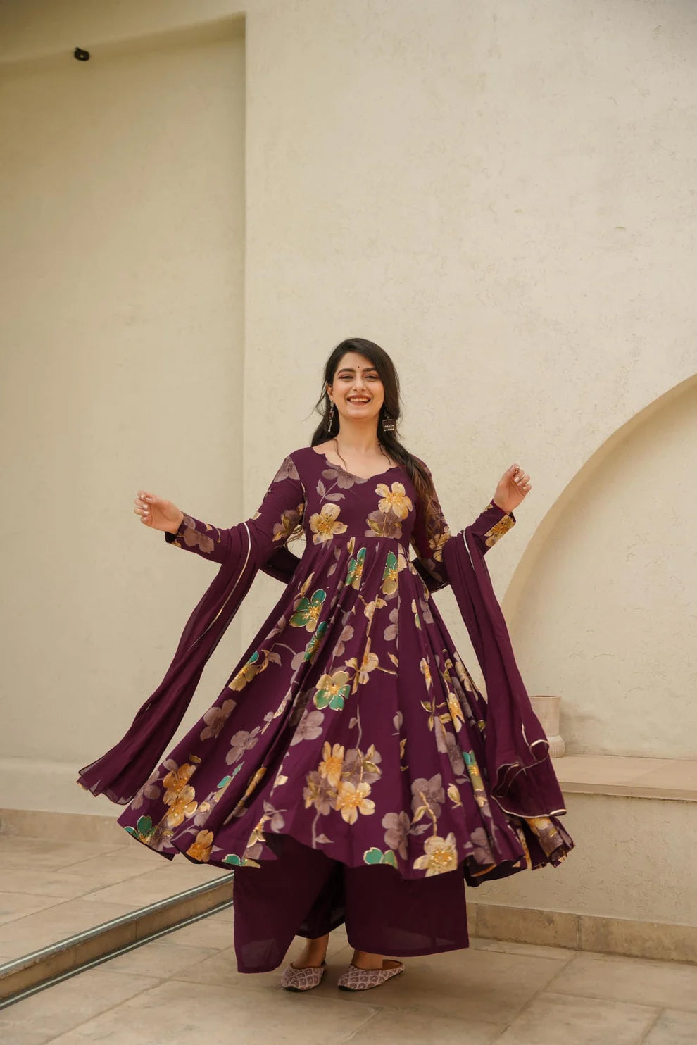 Women printed Kurta With Pant And Duppata Set