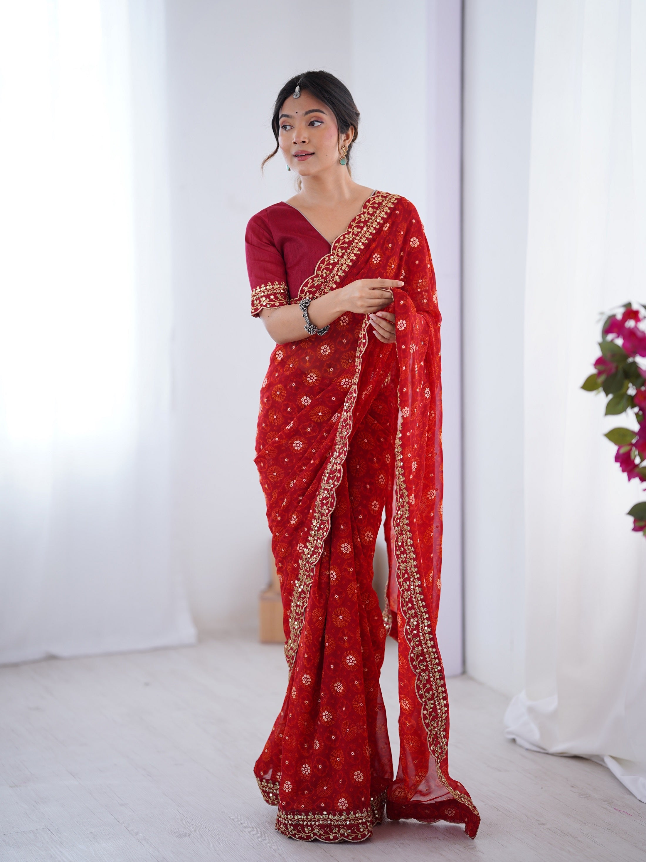 Women Party Wear Flower Foil Print Work Georgette Chiffon Saree With Un Stitched Blouse NOZ2TOZ - Made In INDIA.