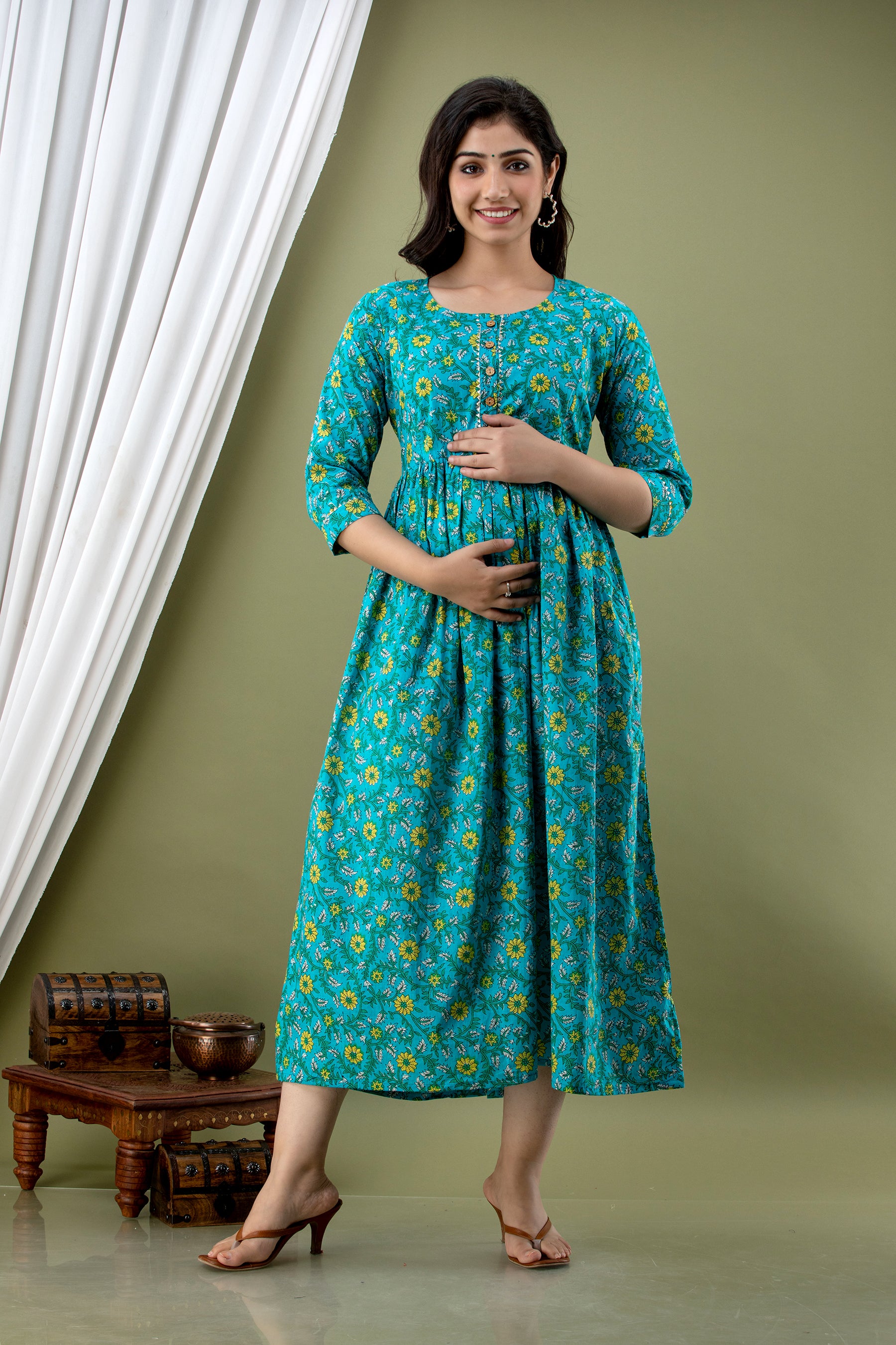 Women Floral Printed Pure Cotton Flared Maternity Maxi Dress