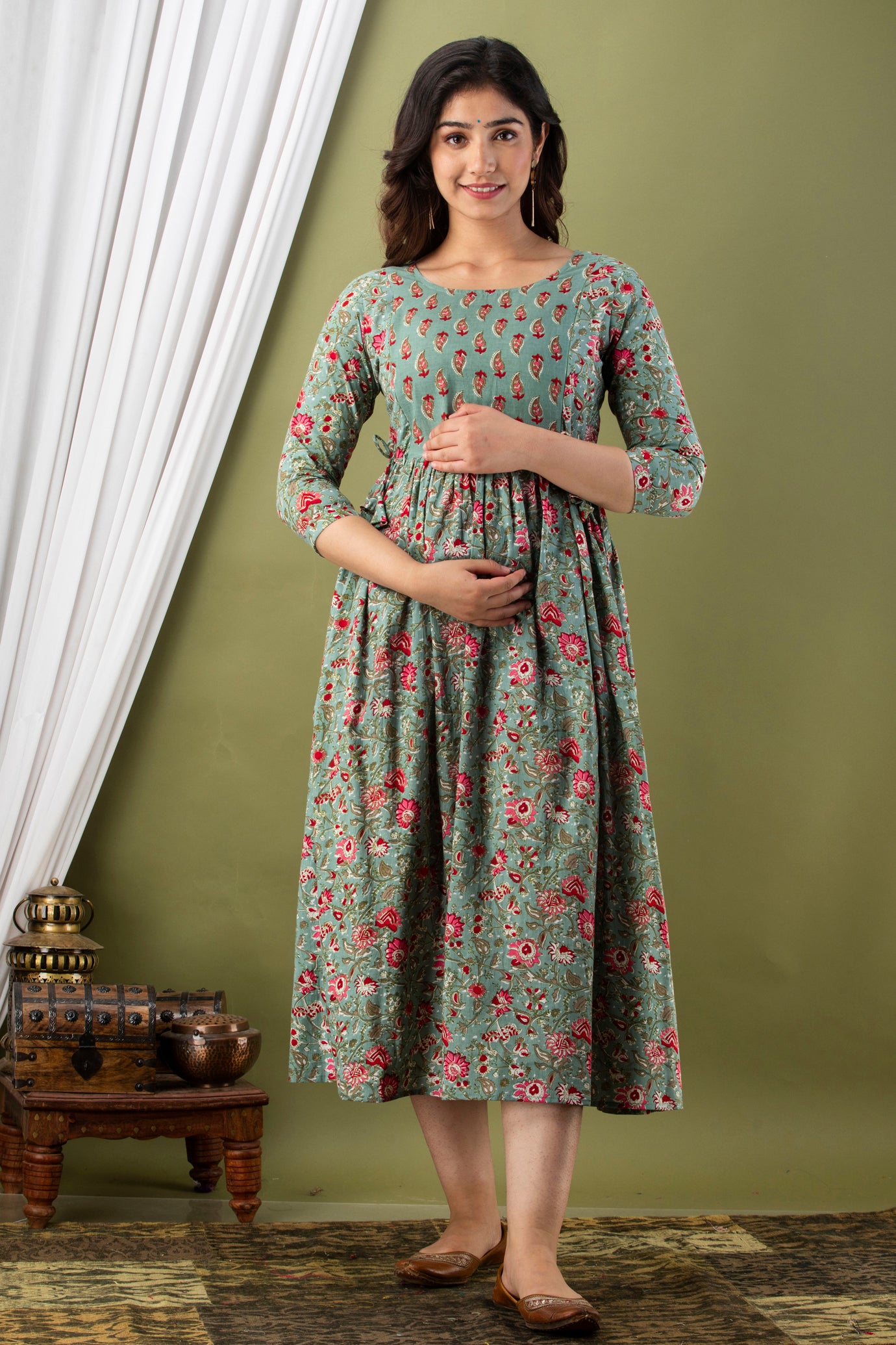 Women Floral Printed Pure Cotton Flared Maternity Maxi Dress