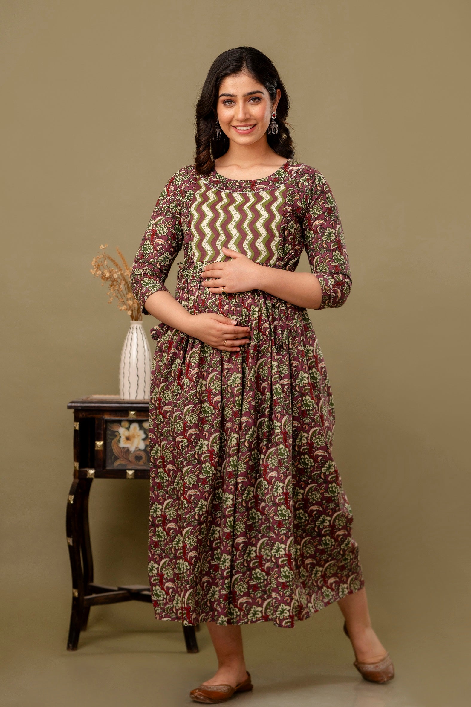 Women Floral Printed Pure Cotton Flared Maternity Maxi Dress
