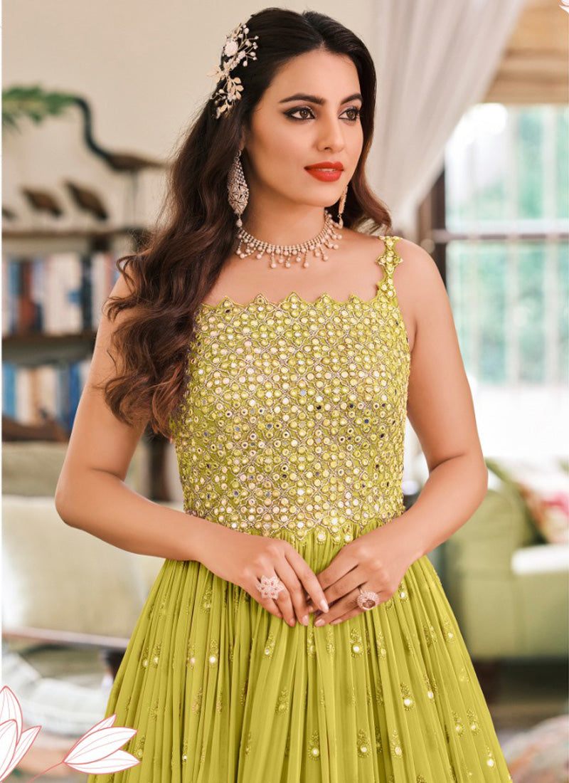 parrot green anarkali dress This Parrot Green Anarkali suit with paisley work,using the threads and  dori embroidery,pajami with contrast dupatta, a perfect ensemble for this  summer season! Outfit: @amanwalia_official #AmanWalia #AmanWaliacouture # anarkali #pakistani #wedding