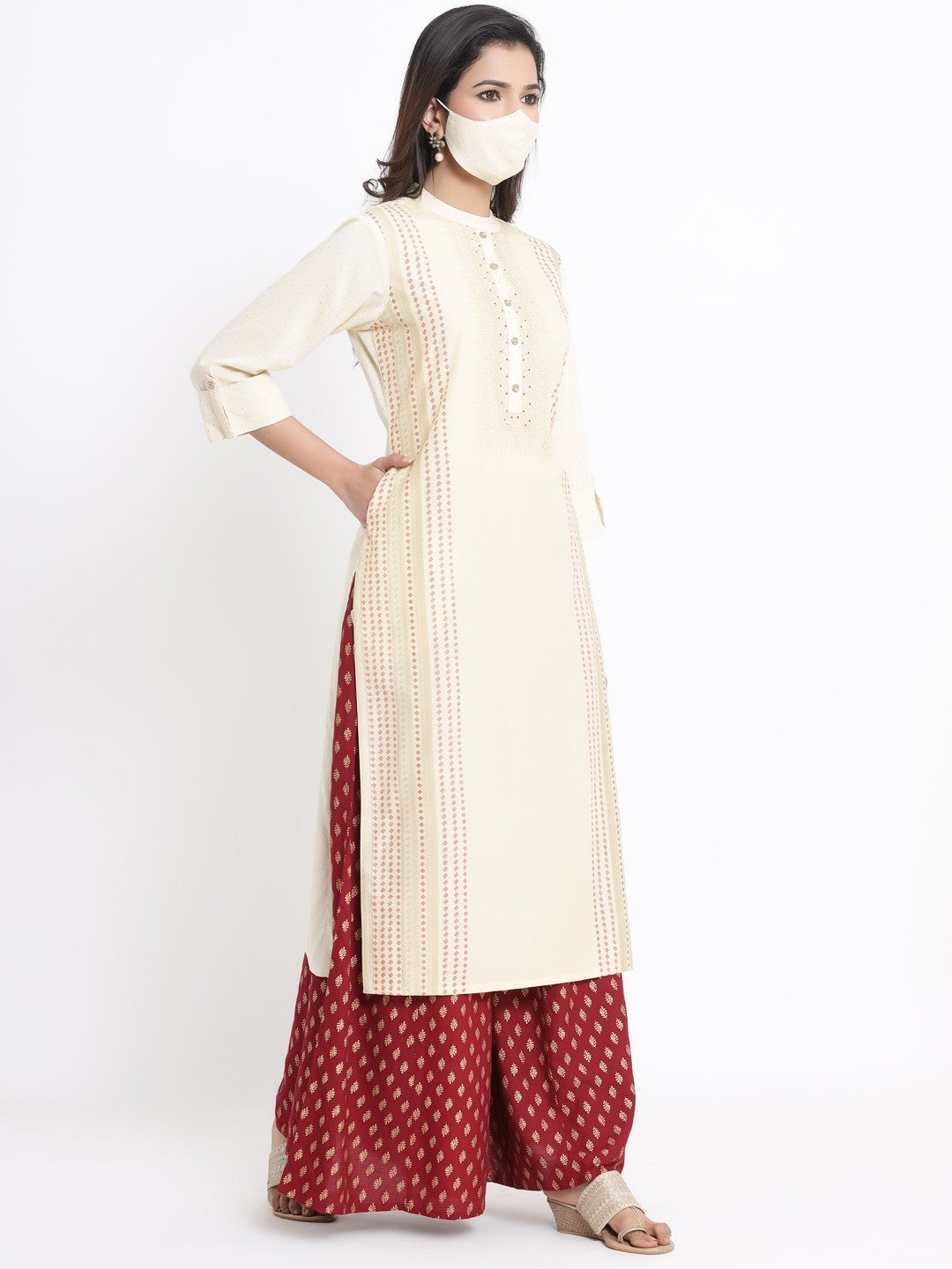 Women White Viscose Rayon Printed Straight Kurta