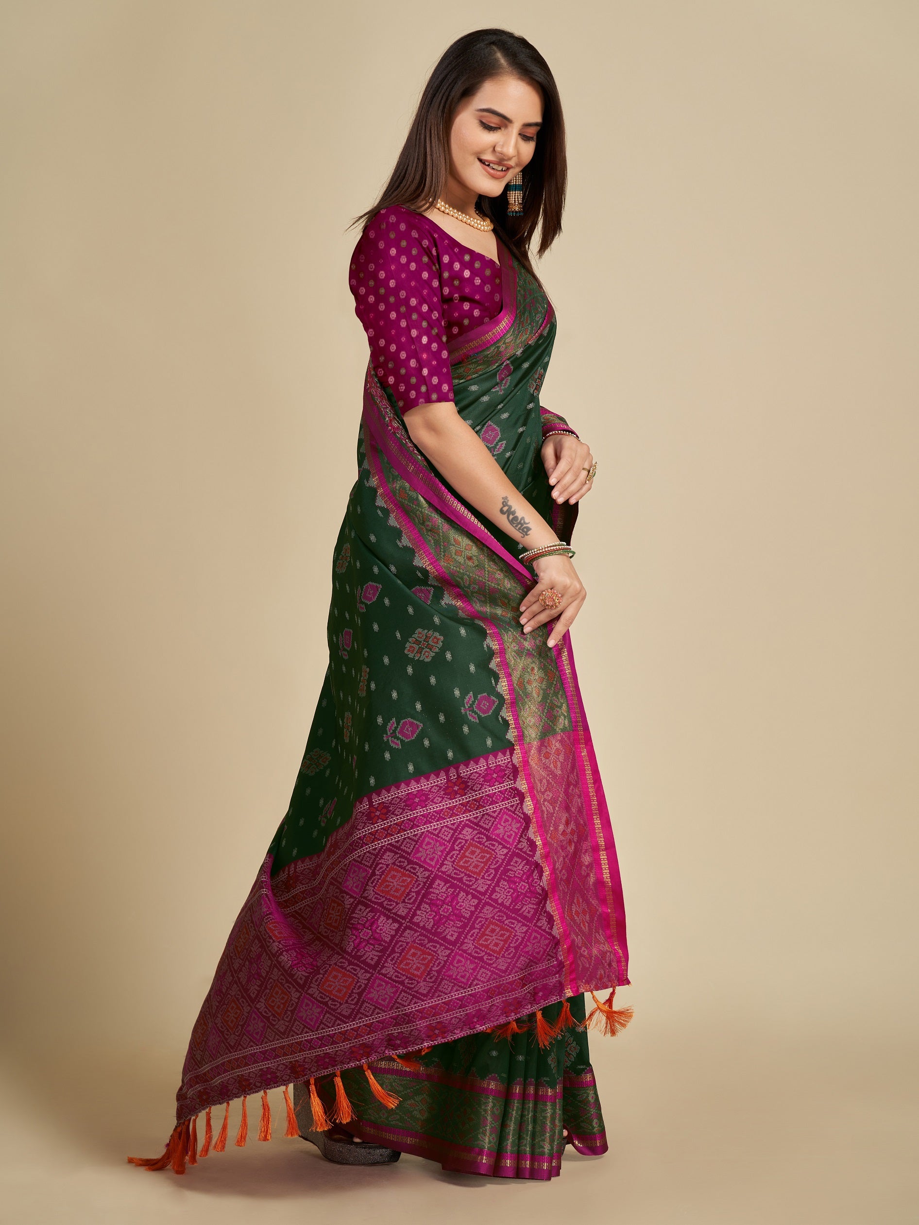 NOZ2TOZ - Made In INDIA.