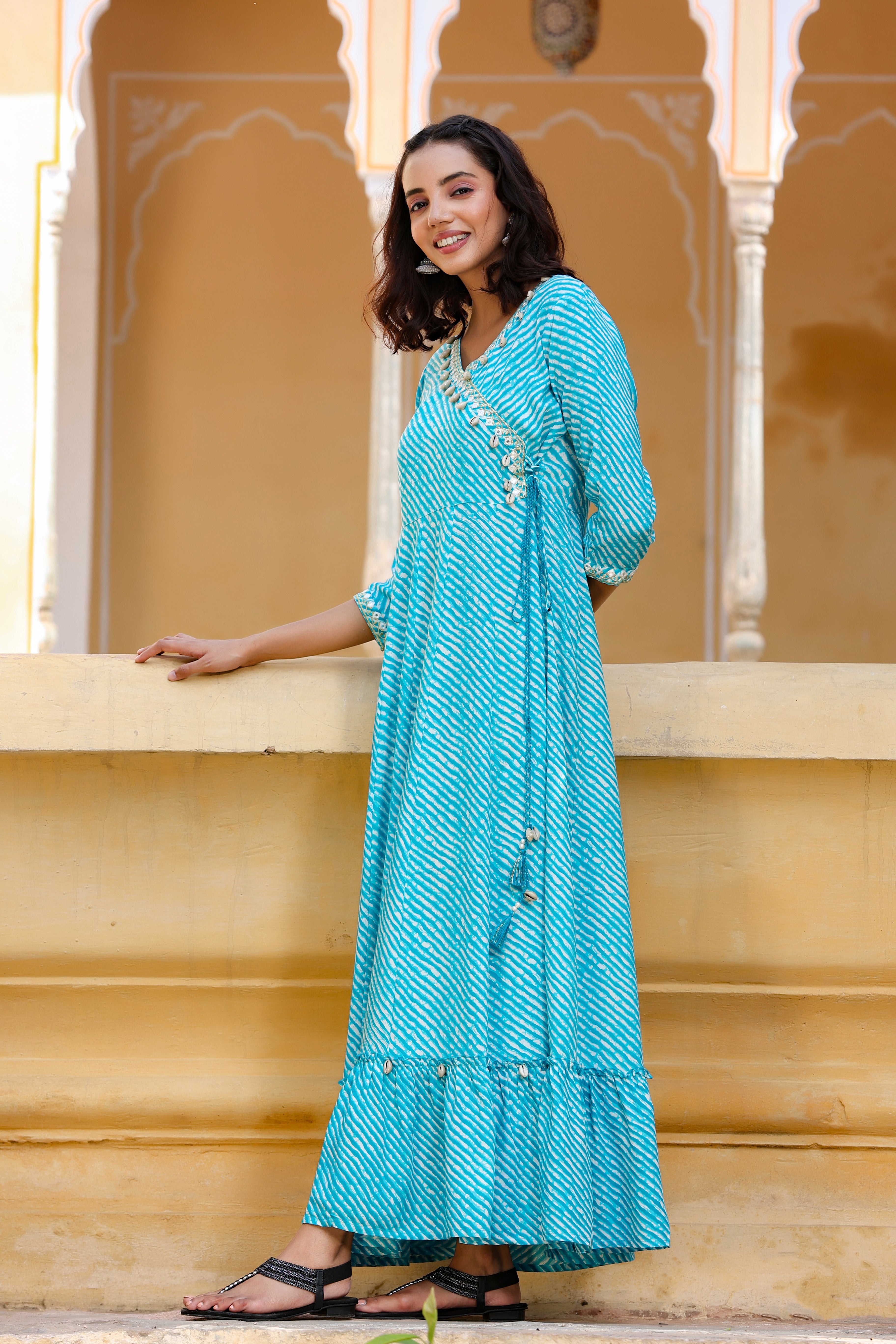 Women Blue Lehariya Printed Dress