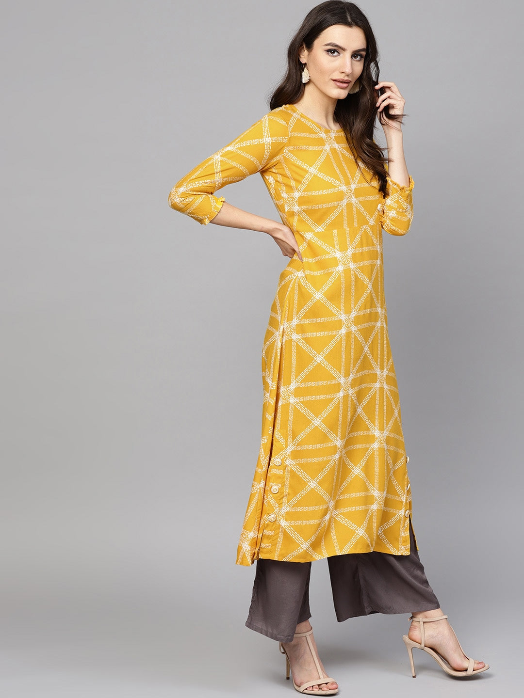 NOZ2TOZ - Made In INDIA.